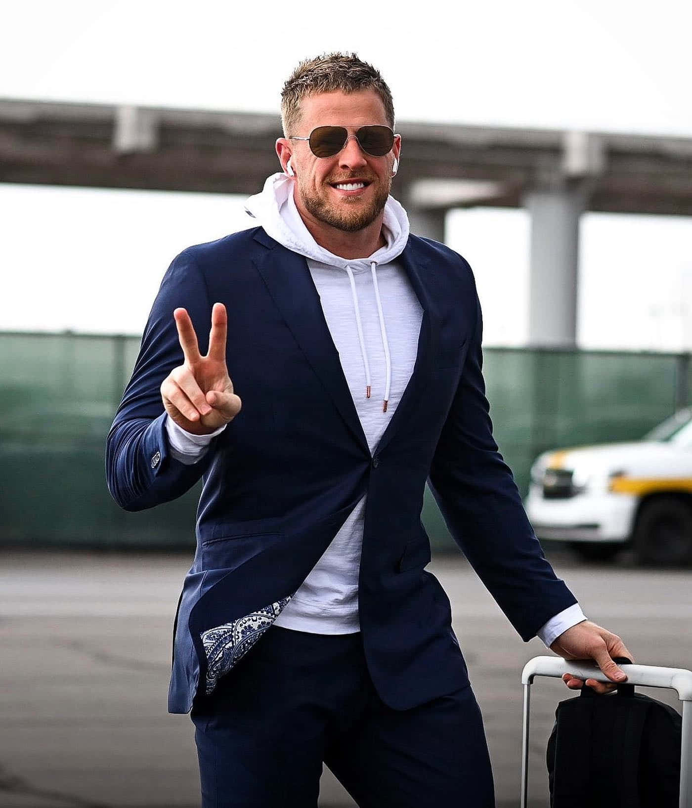 1. J.j. Watt Showing Off His Impressive Physique Background