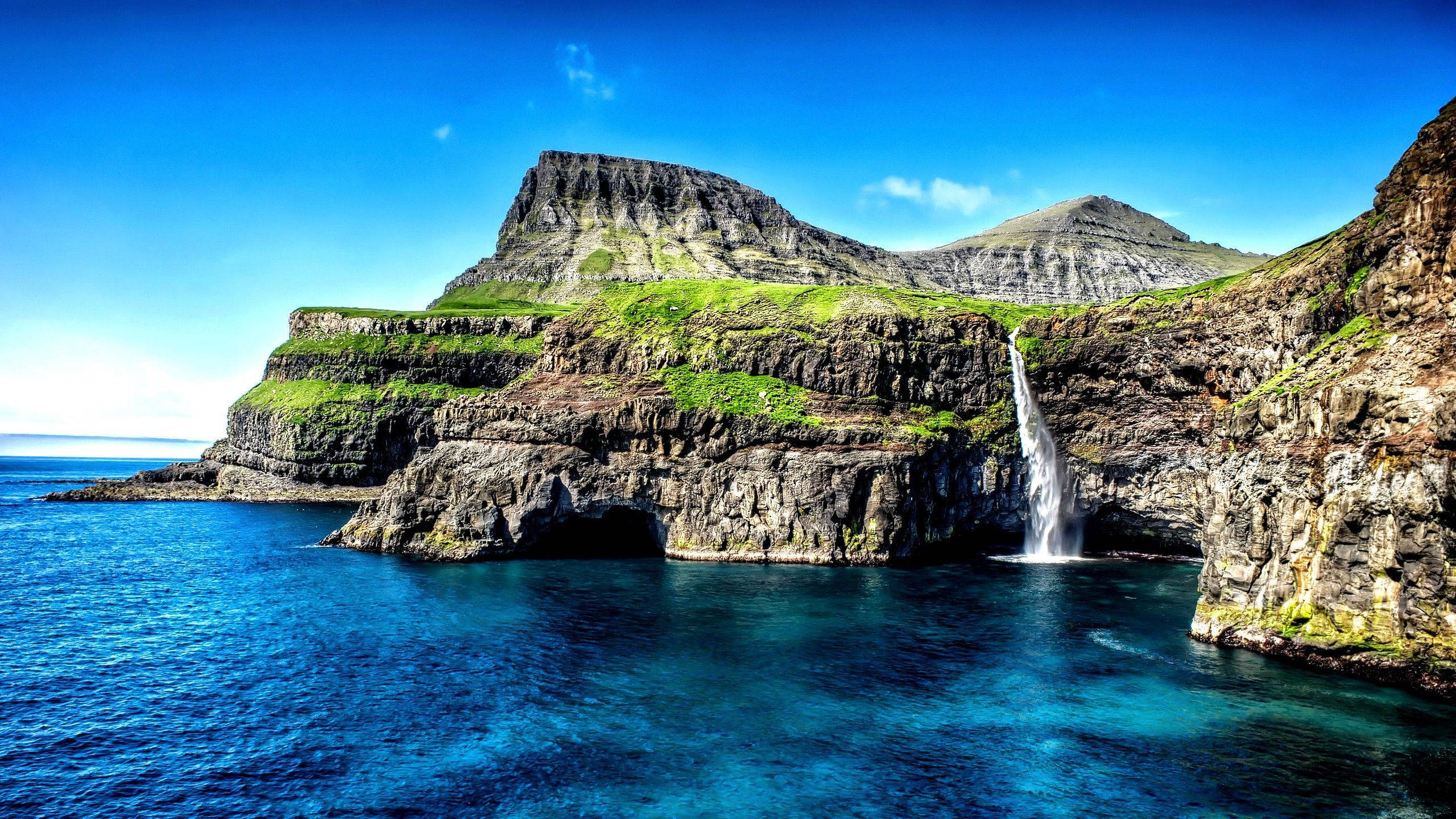 12k Rock Mountains And Sea Background