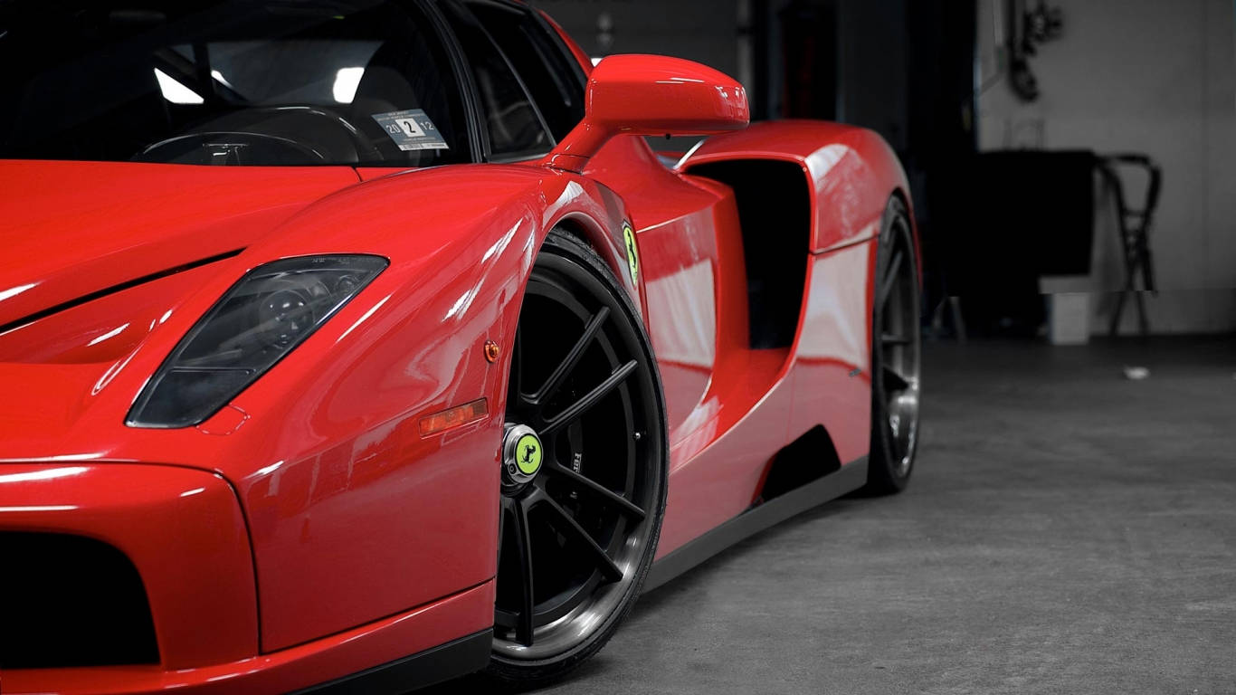 1366x768 Ferrari Hd Red Enzo Background