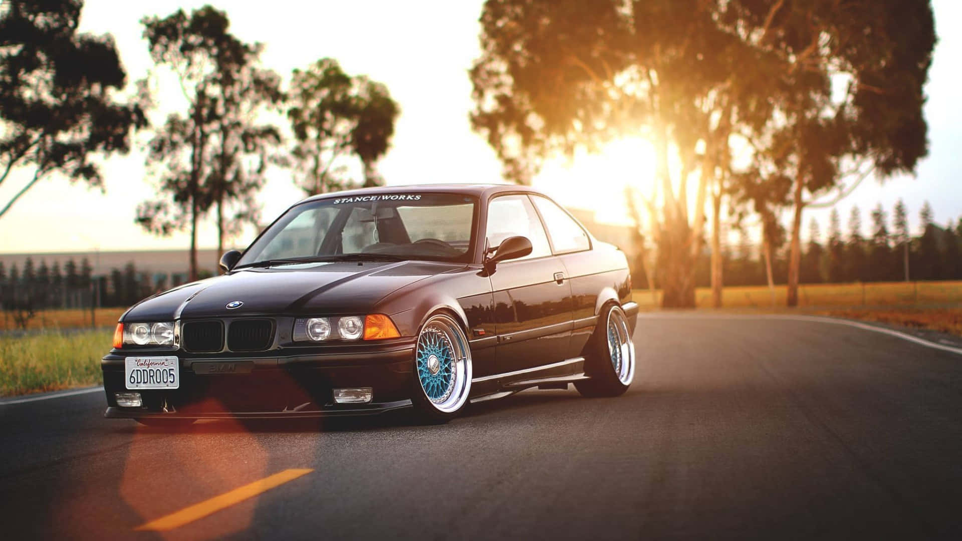 1920x1080 Bmw Sunlight Shining Background