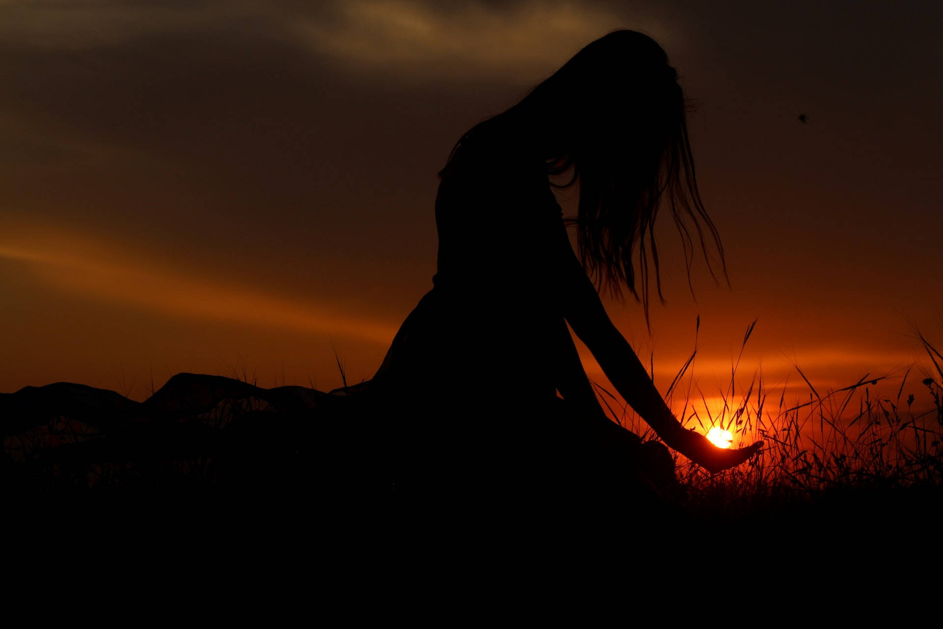1920x1080 Hd Dark Woman Cradling Sunset