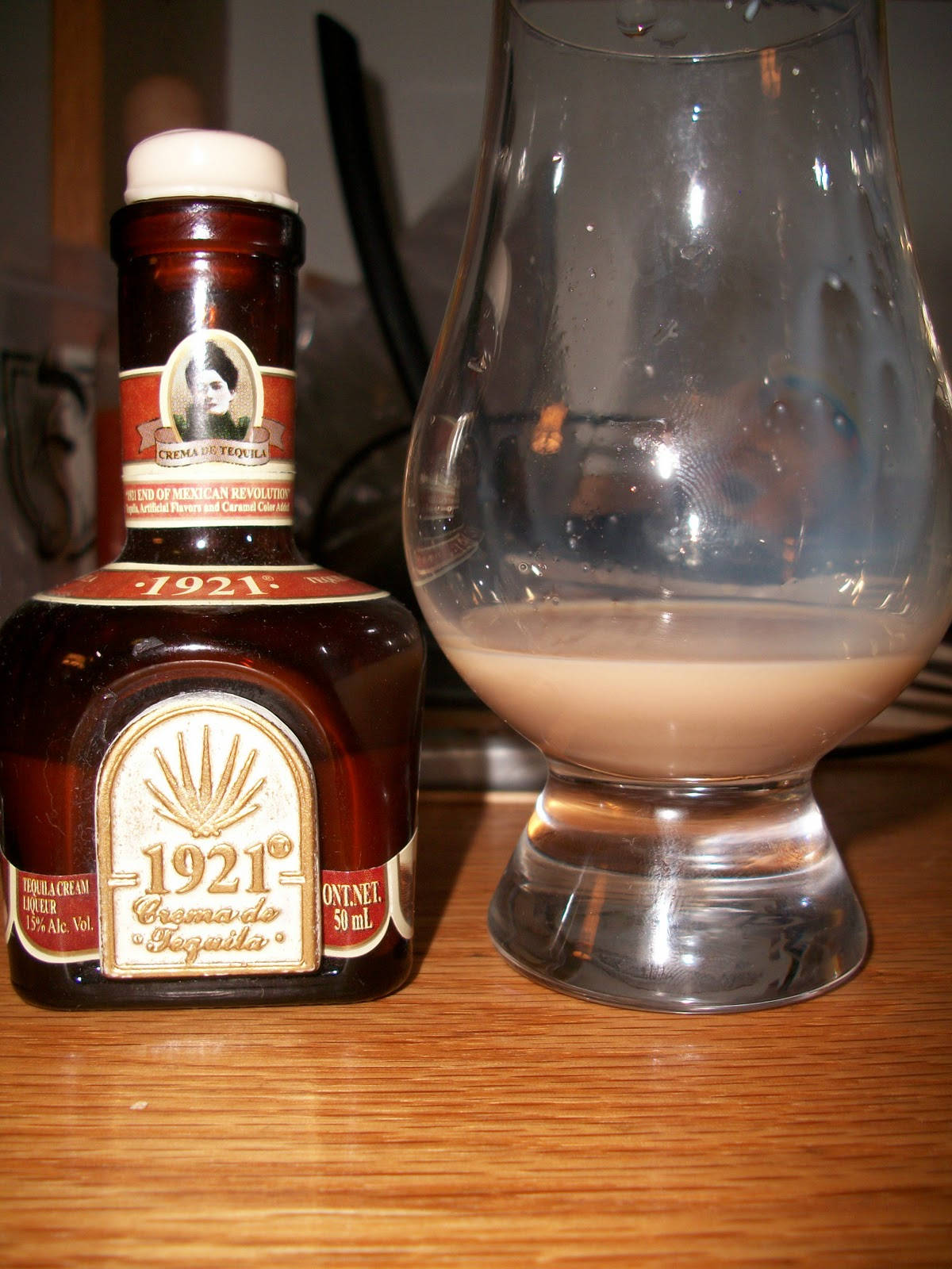 1921 Crema De Tequila Bottle