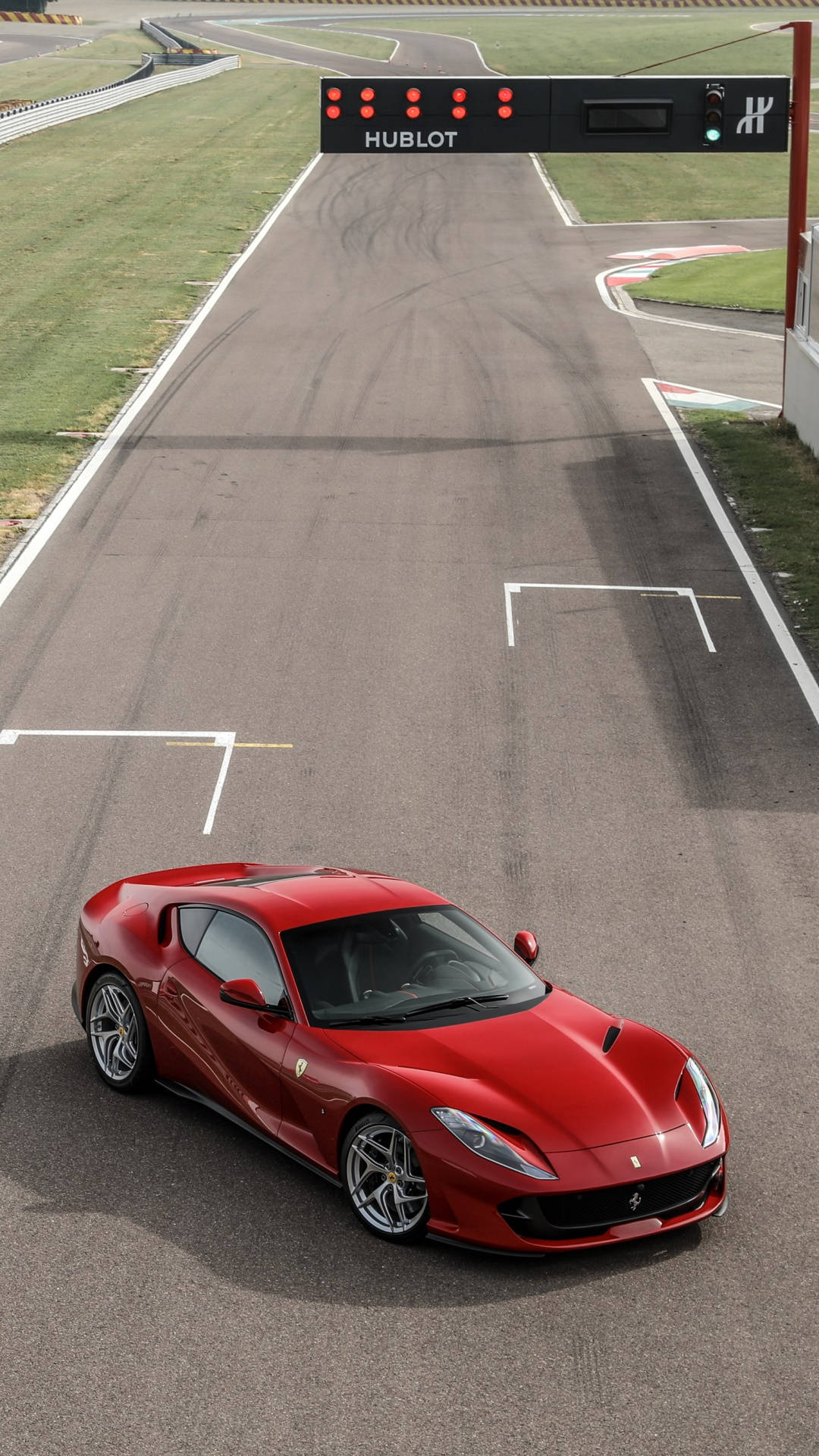 2017 812 Superfast Ferrari Phone Background