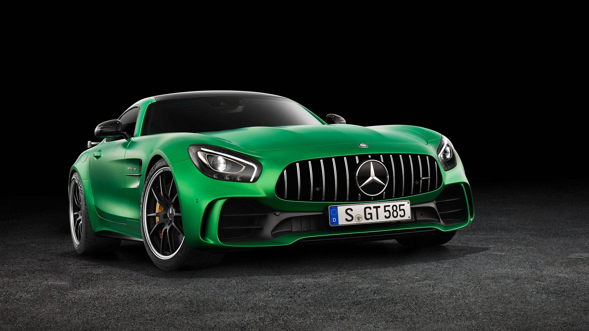 2018 Mercedes Amg Gtr Panamericana Grille Background