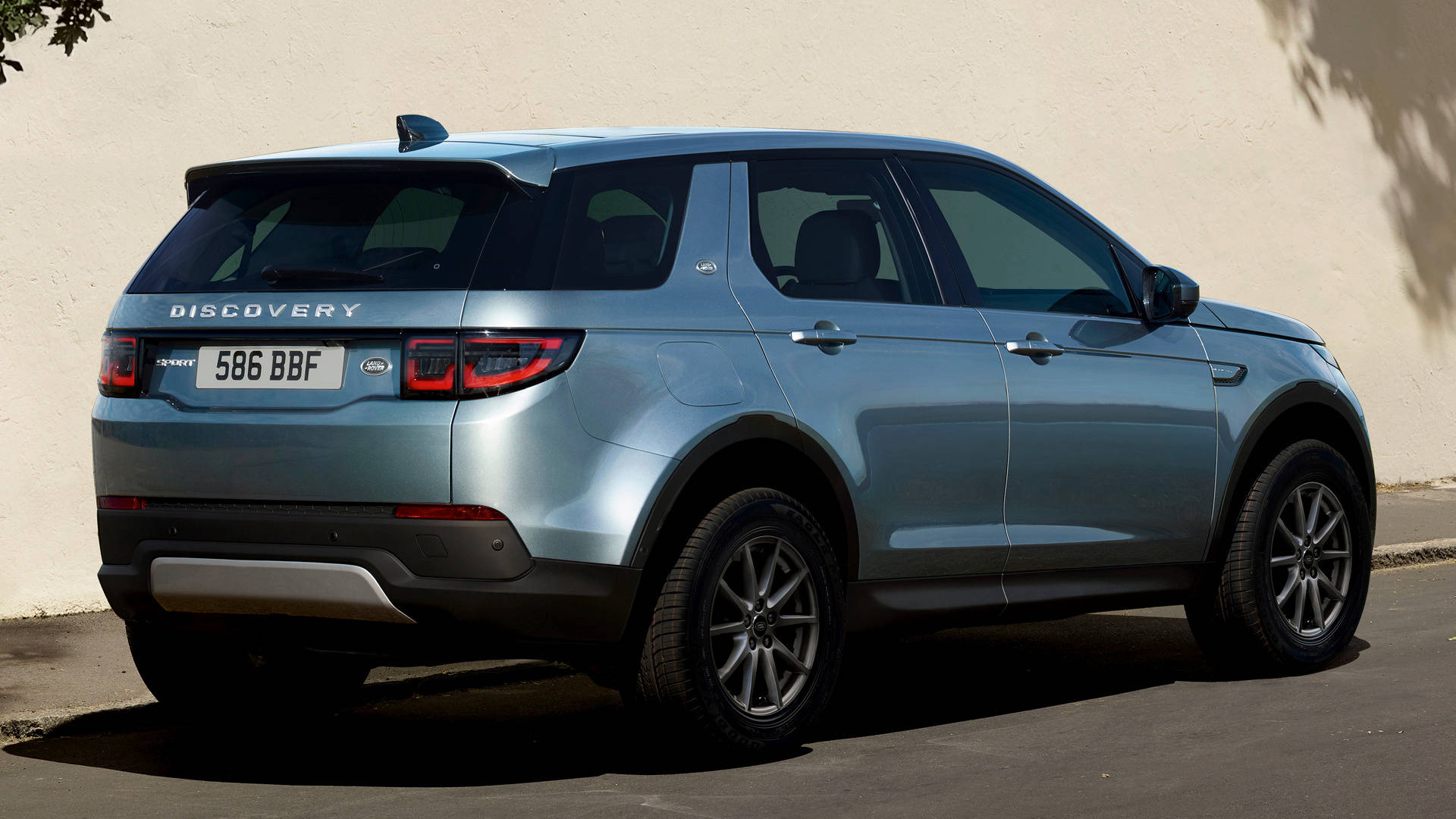 2020 Discovery Land Rover Iphone
