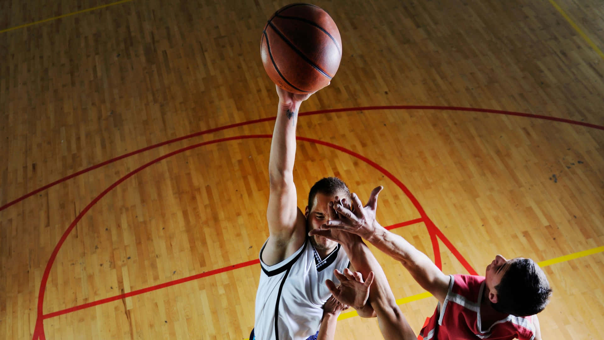 2560x1440 Basketball Dunk