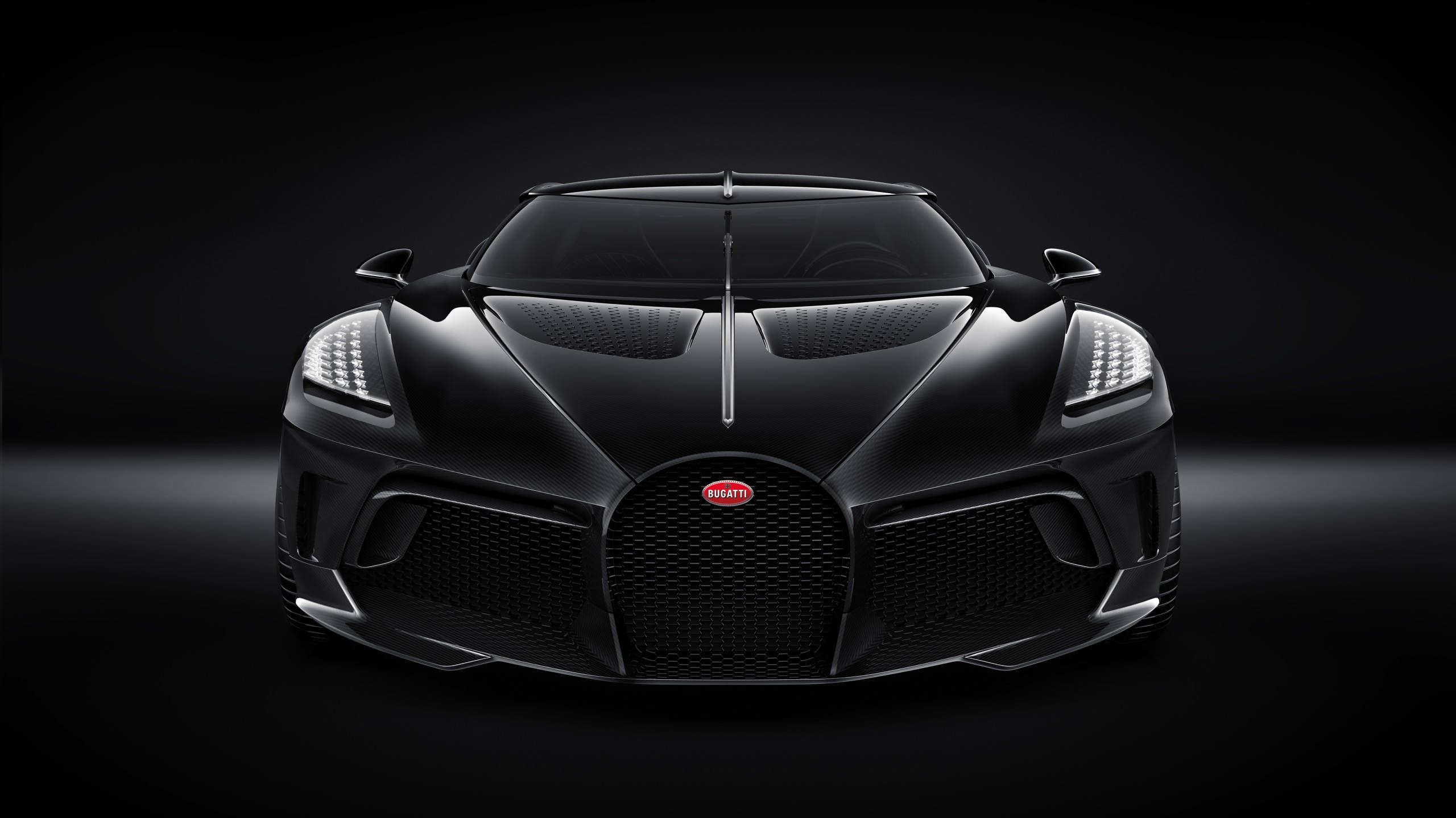 2560x1440 Car Black Bugatti La Voiture Noire Background