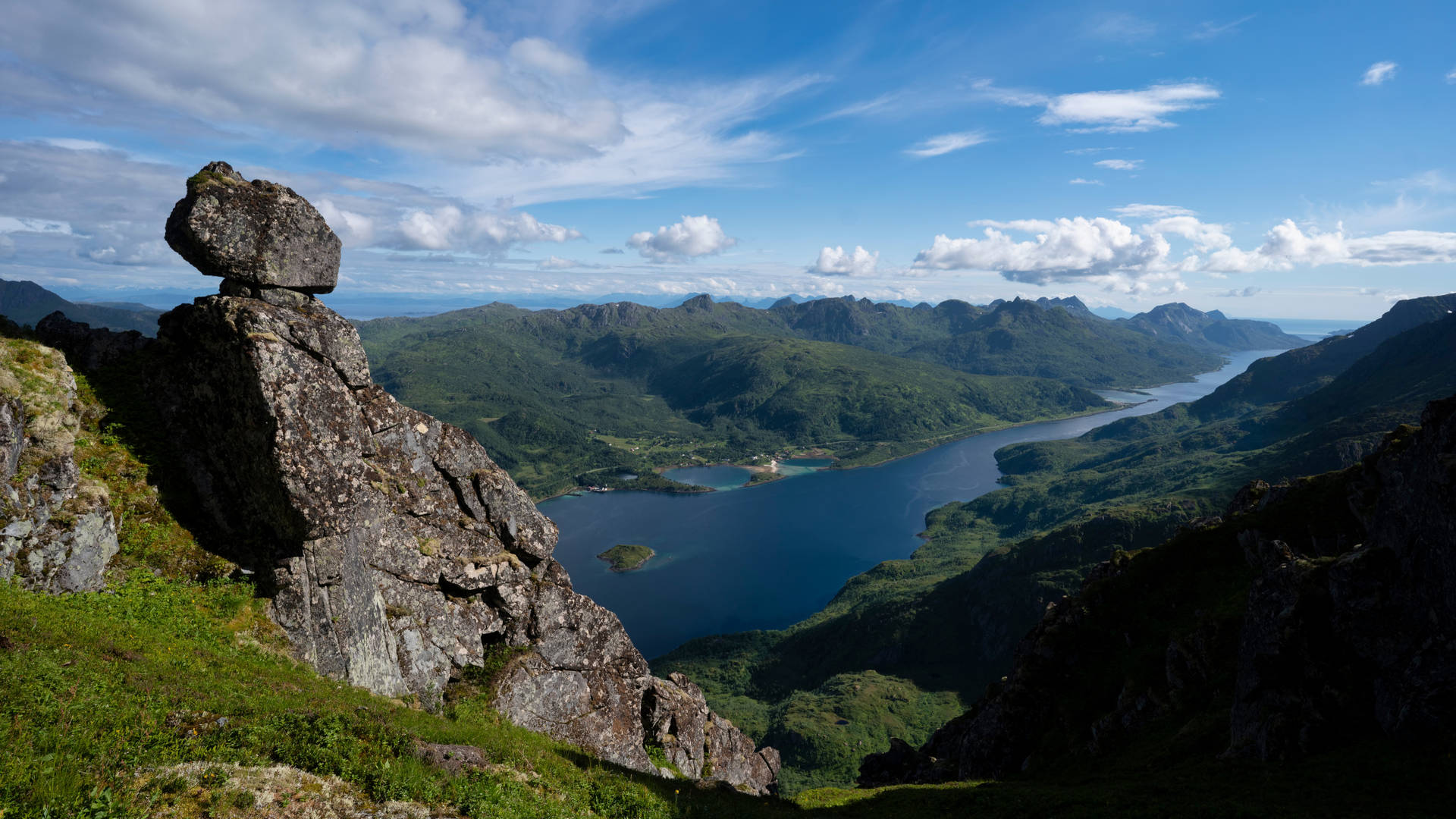 2560x1440 Nature Fjord In Norway