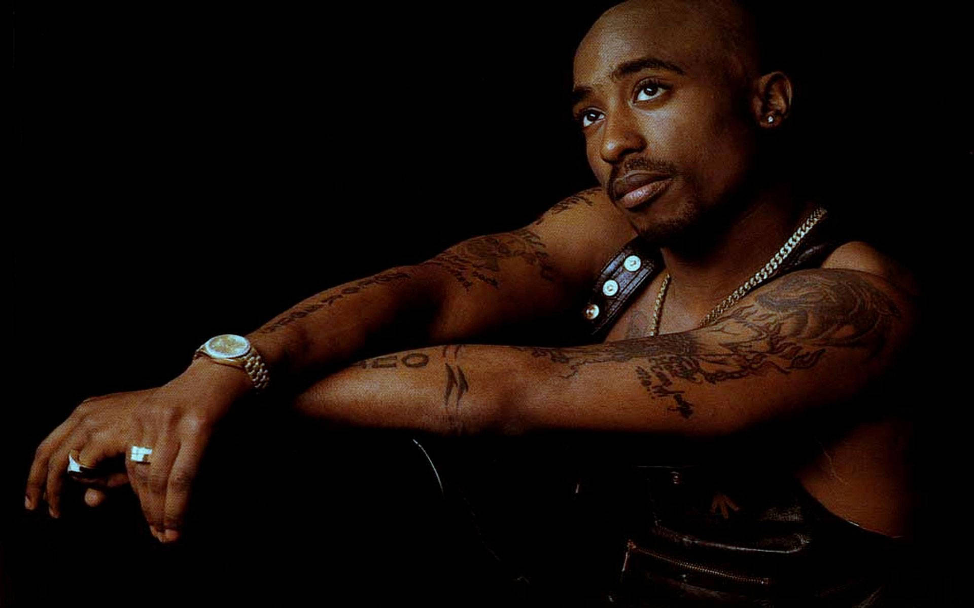 2pac Crossed Arms Watch Background