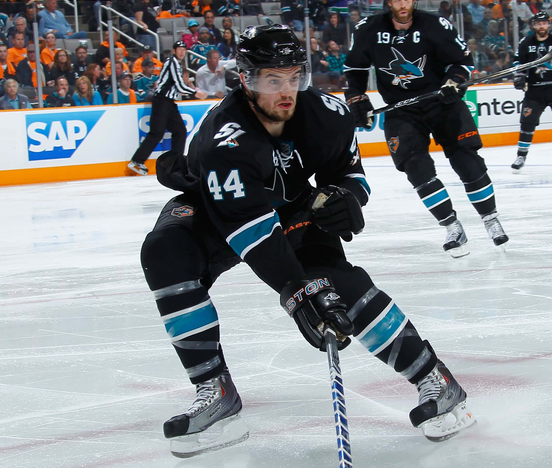 # 44 Sharks Player Marc Edouard Vlasic Background