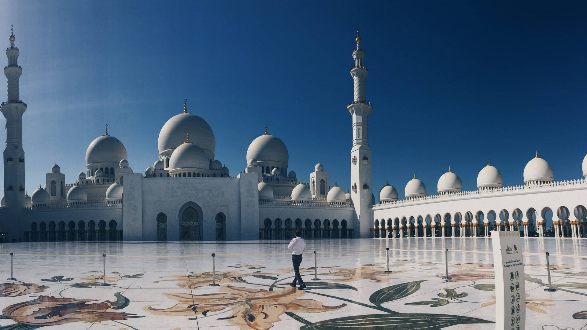 4k Architecture Magnificent Mosque Background