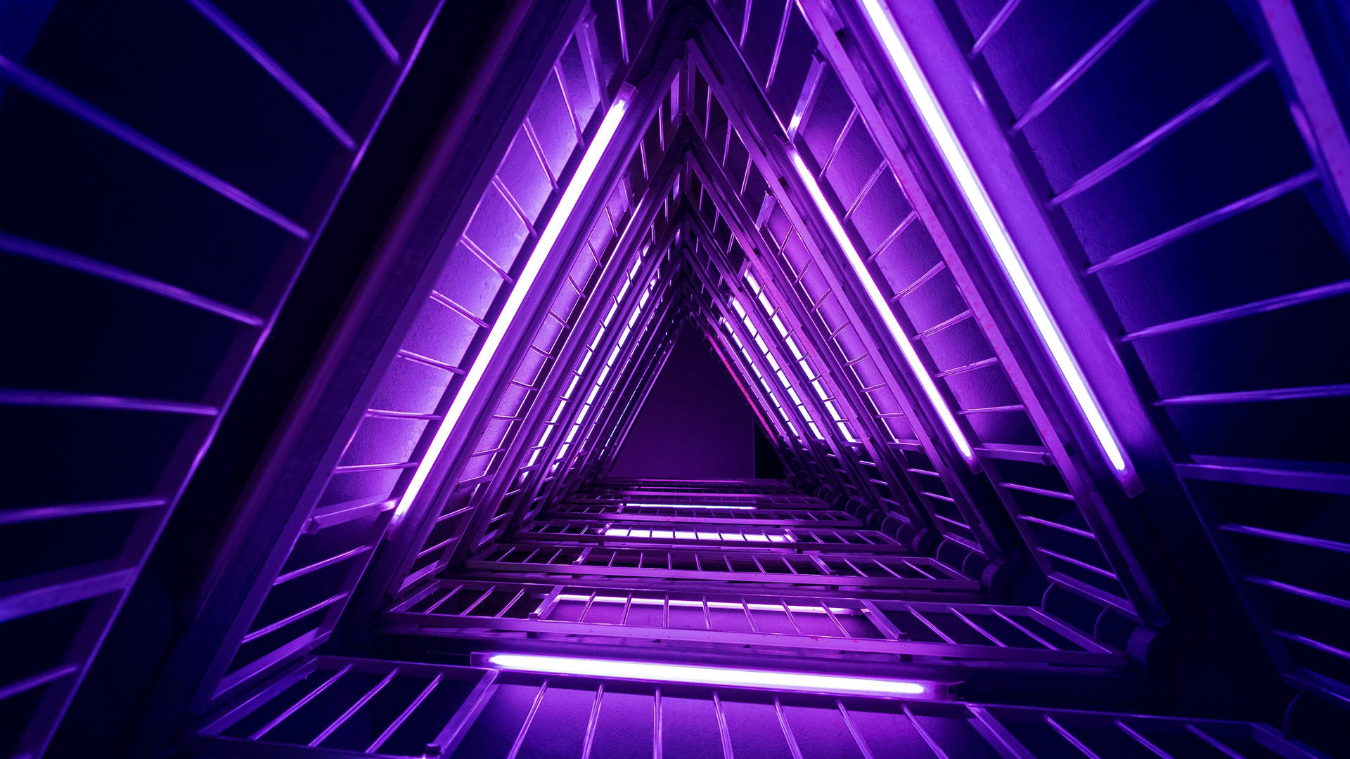 4k Architecture Triangle Tunnel Background