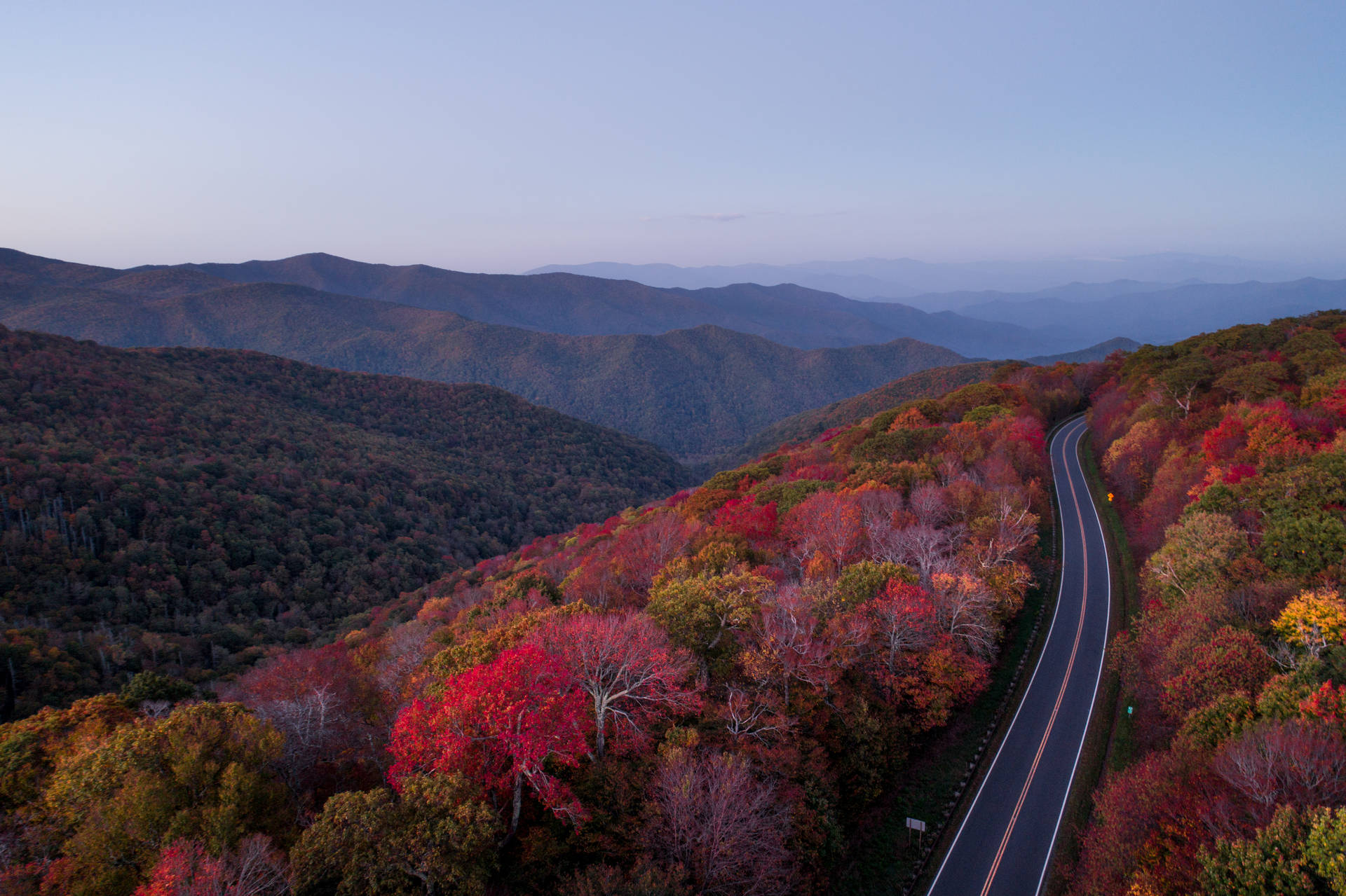 4k Autumn Blue Ridge Mountains Background
