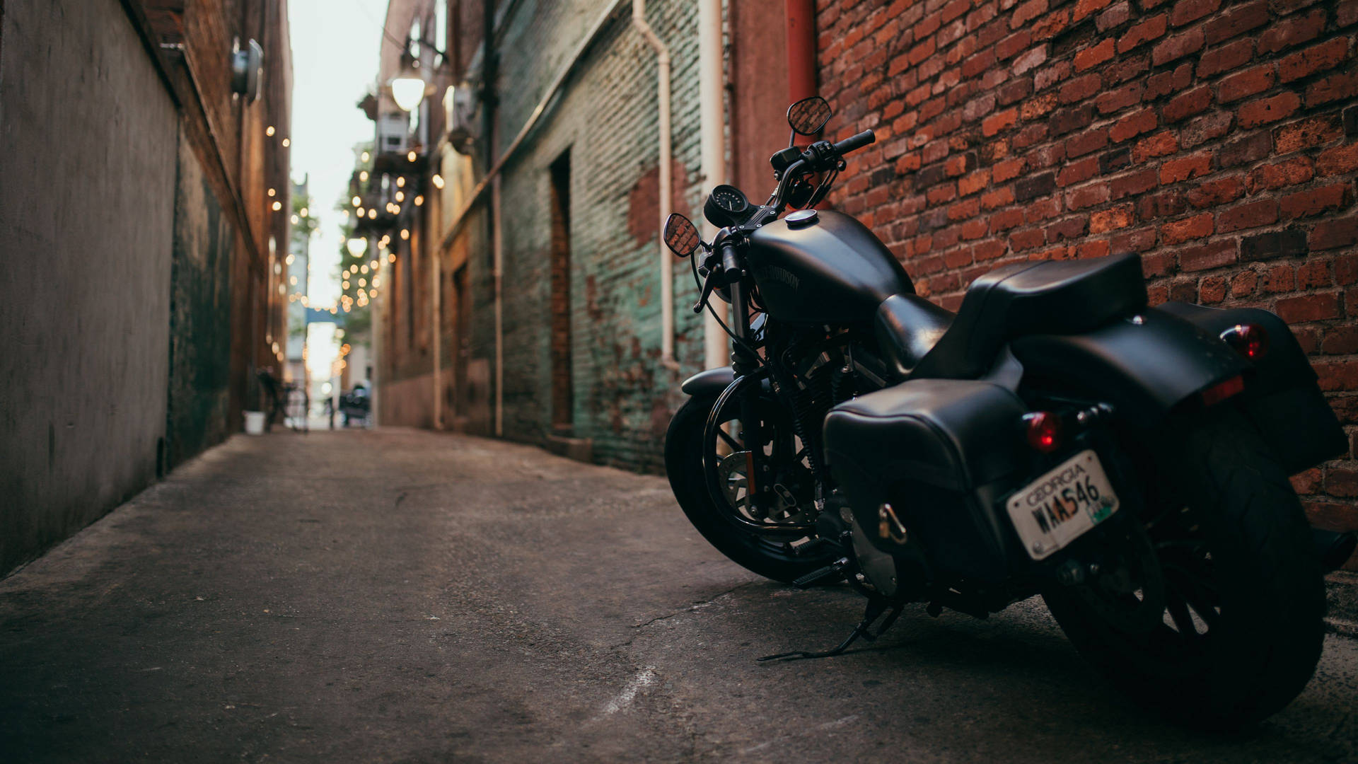 4k Bike In An Alley