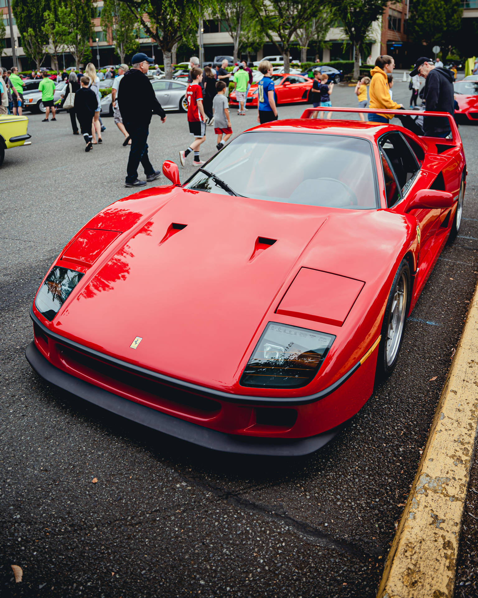 4k Ferrari F40 Sports Car Background