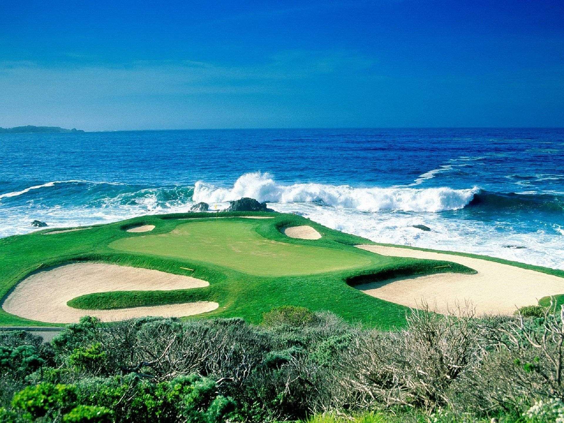 4k Golf Course Ocean Background