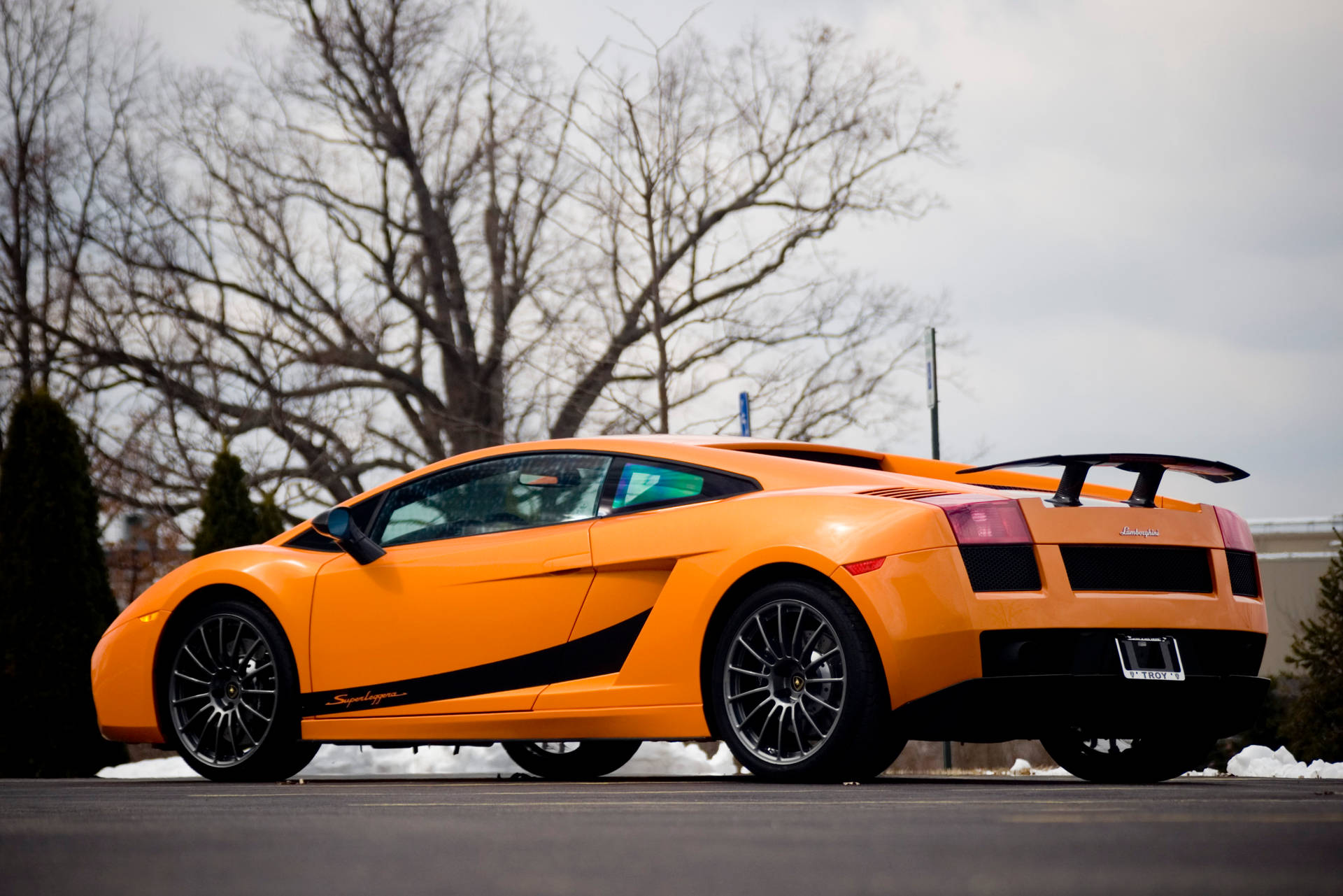 4k Lamborghini Gallardo In Orange Paint Background