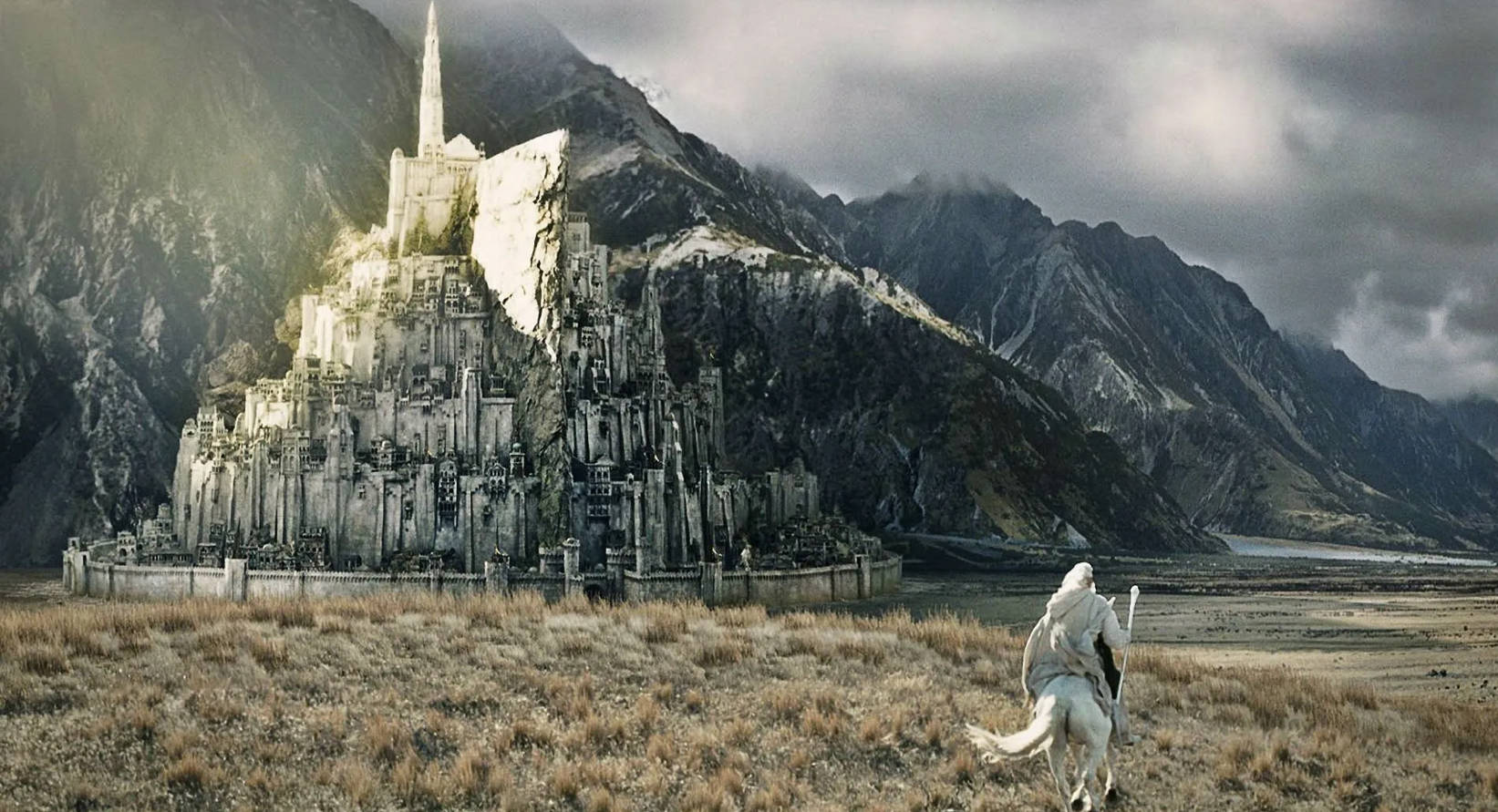 4k Lord Of The Rings Horse With Castle Background