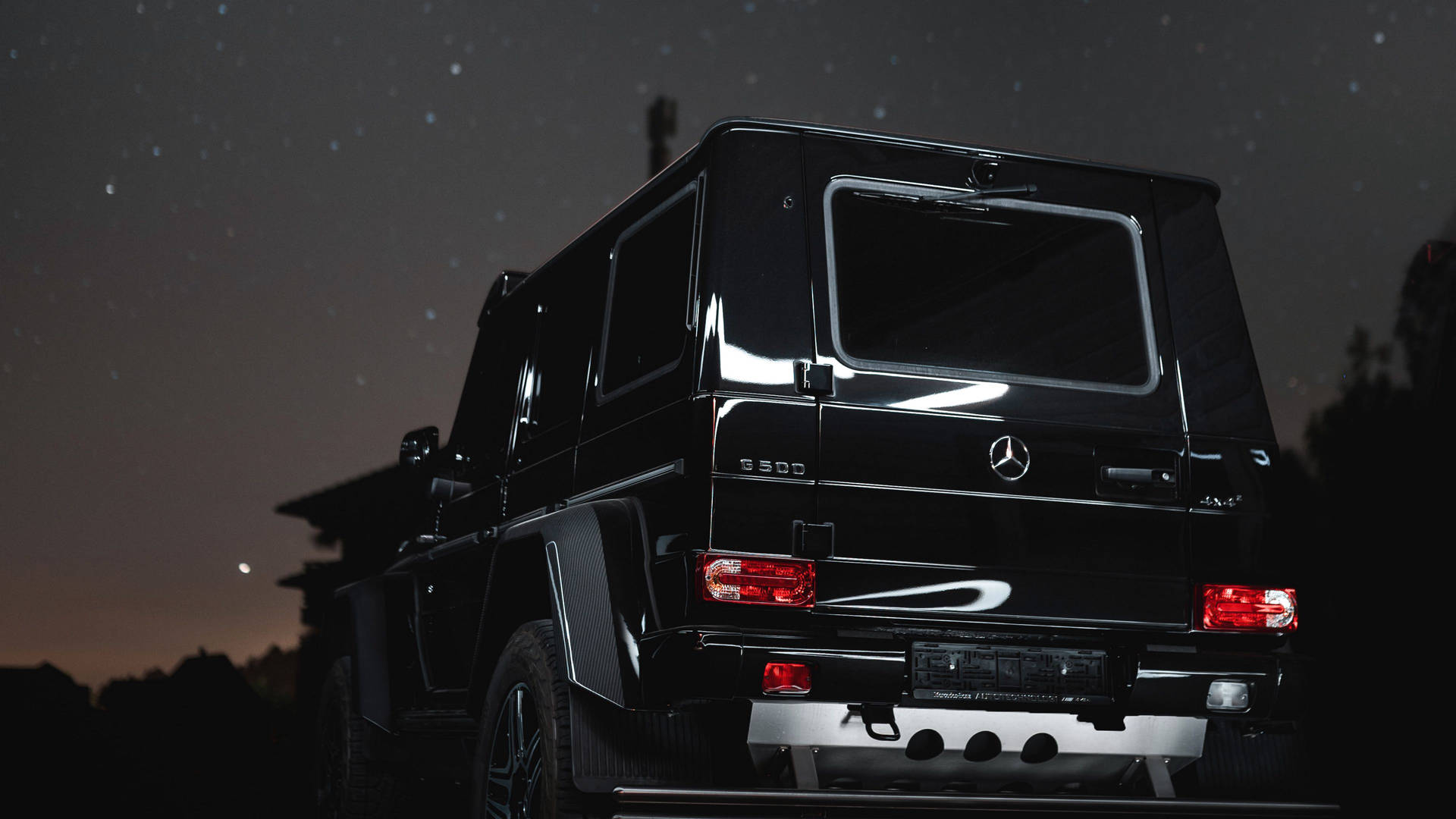4k Mercedes G-class Black Background