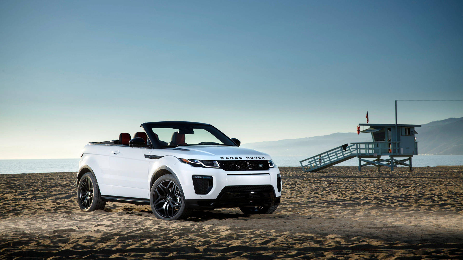 4k Range Rover Beach Background