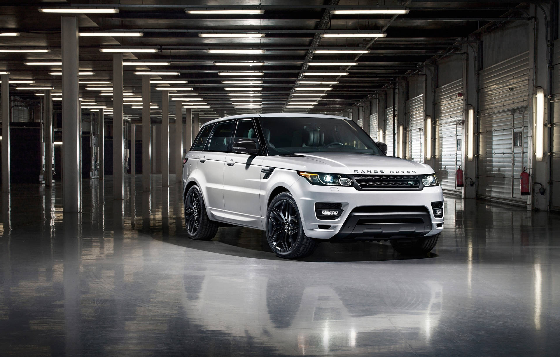 4k Range Rover Black And White Background