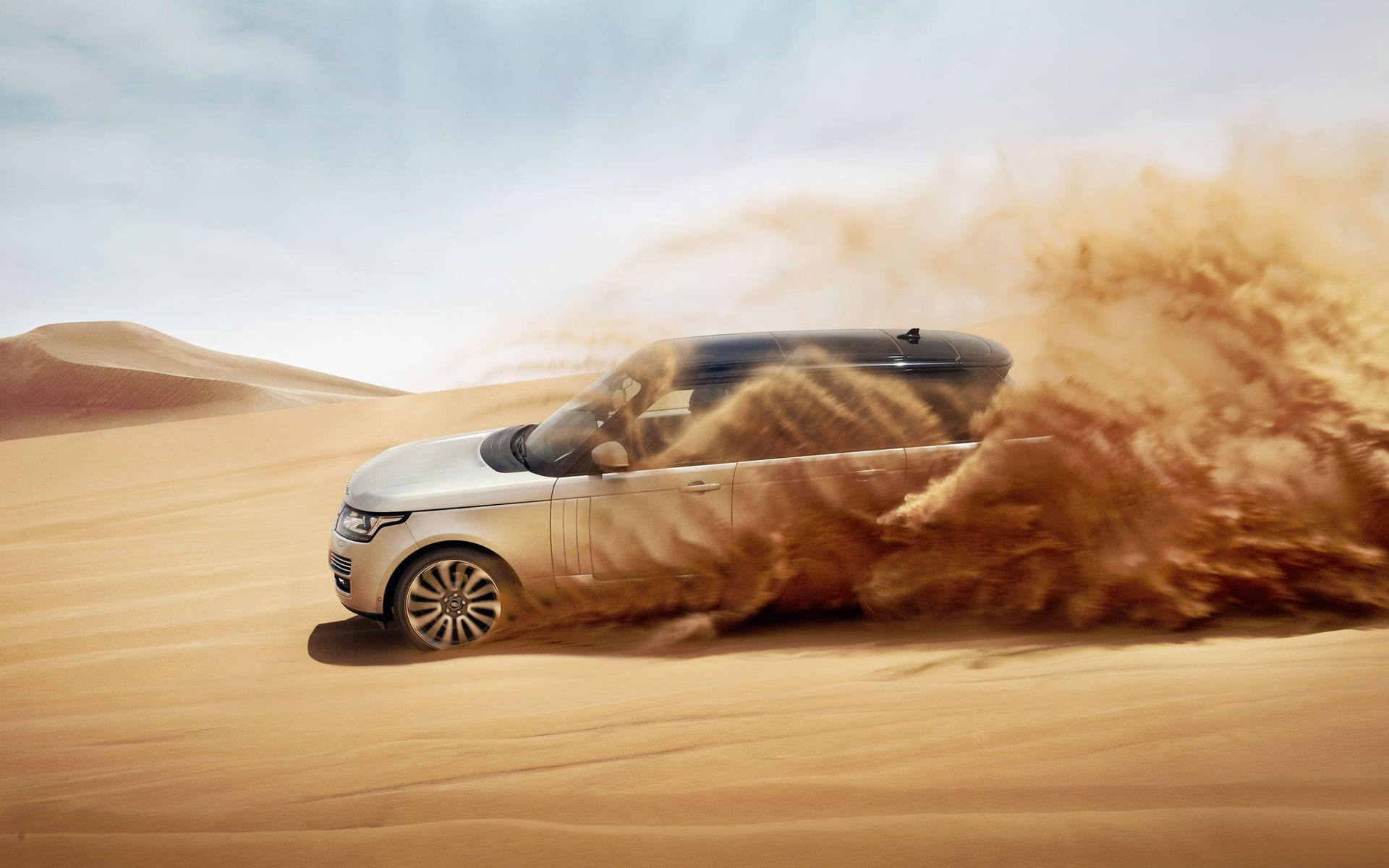 4k Range Rover Off Road Background