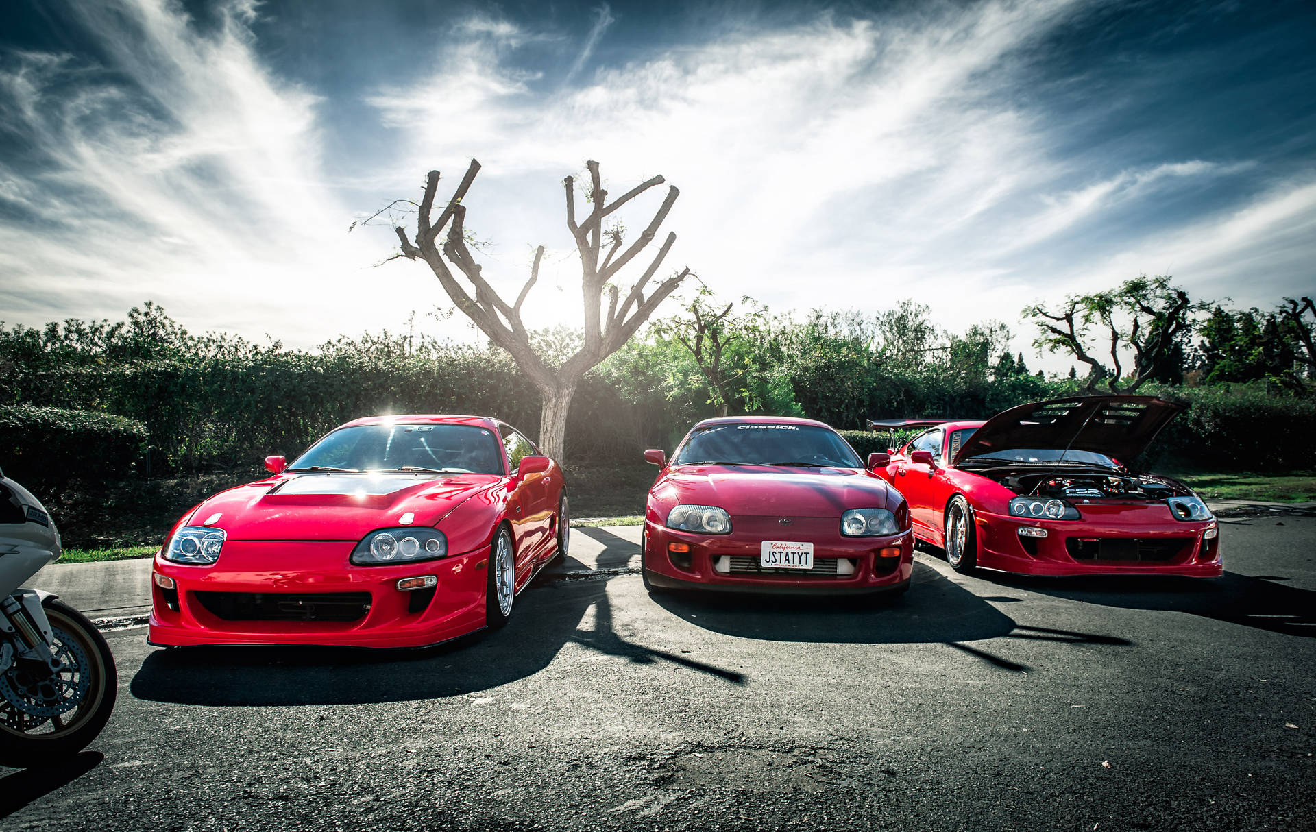 4k Supra Trio Background