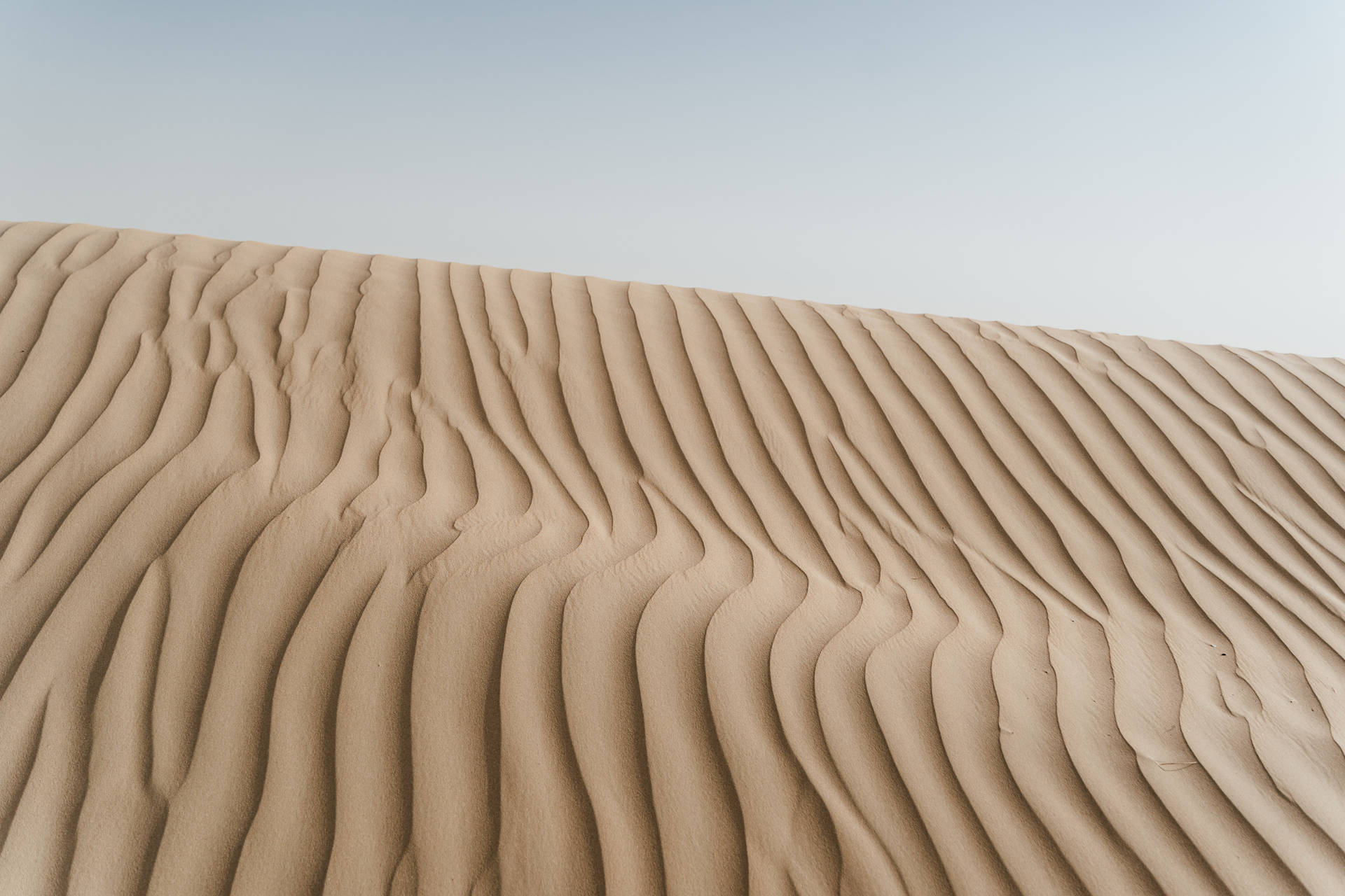 4k Tablet Sand Waves Background