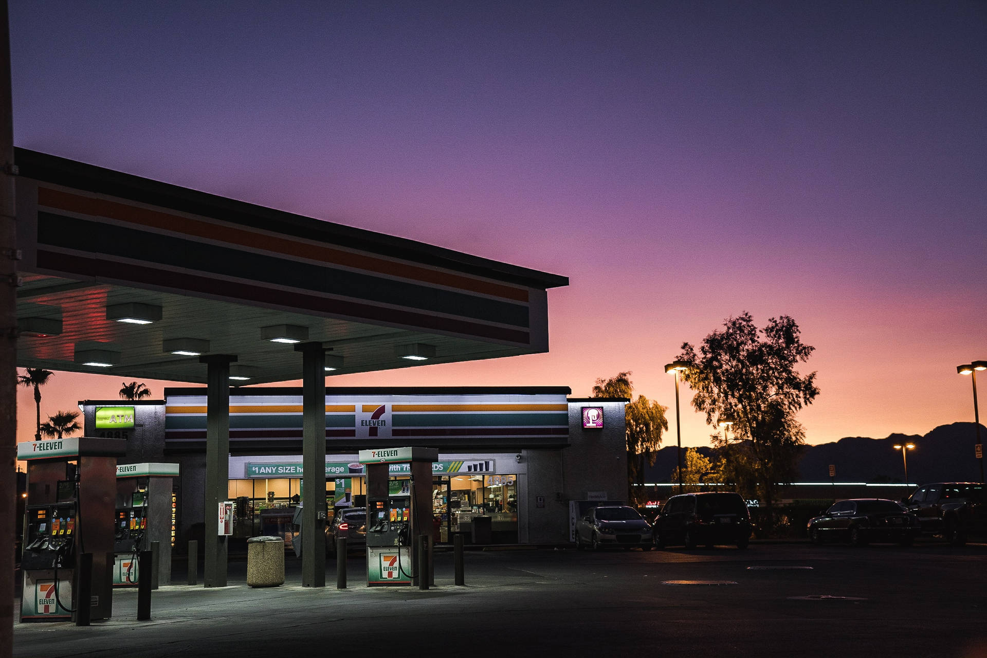 7 Eleven Store During Sunset Background
