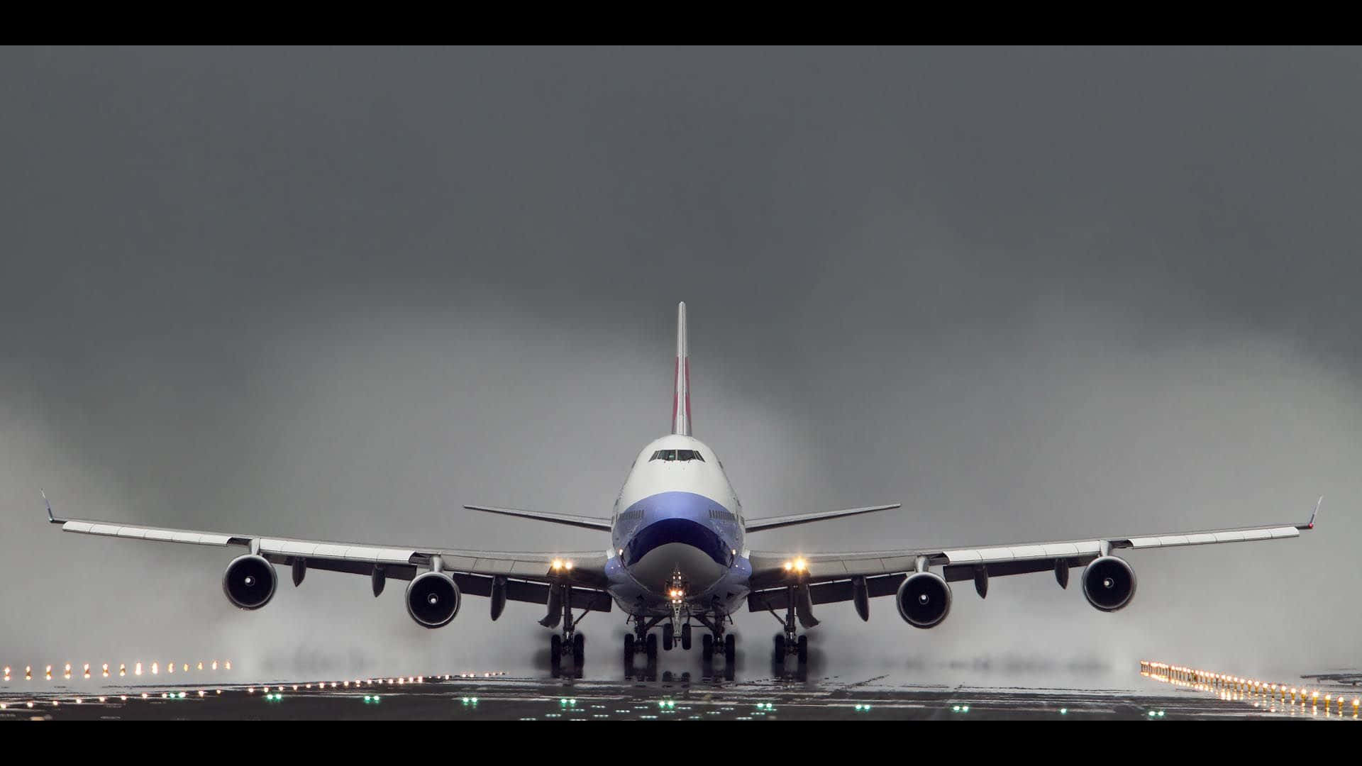 747 Airplane Taking Off Background