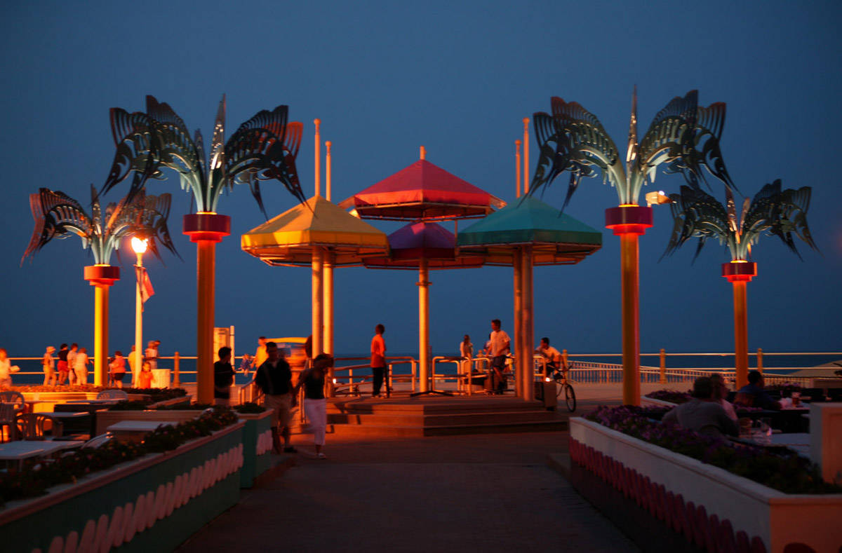 7th Street Stage Gazebo Virginia Beach Background