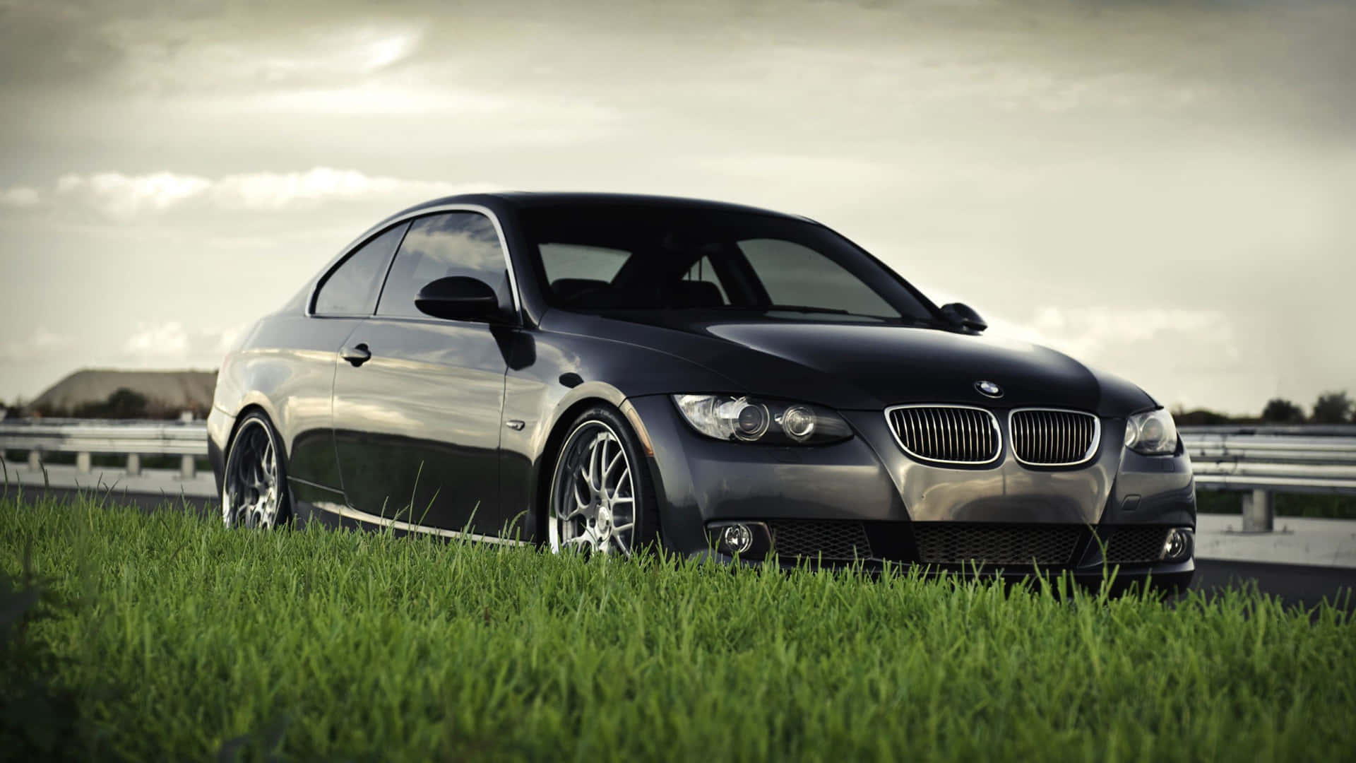 A Beautiful Blue Bmw 328 Background
