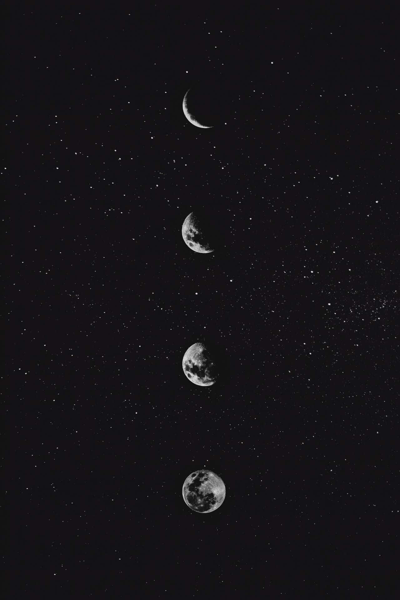 A Beautiful Night Scene Showing The Amazing Splendor Of The Moon! Background