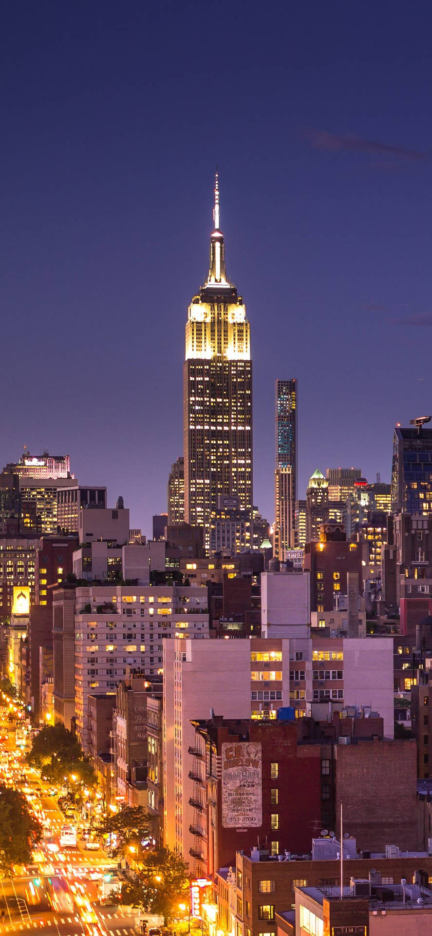 A Beautiful Skyline Of New York City On A Crisp, Sunny Day. Background