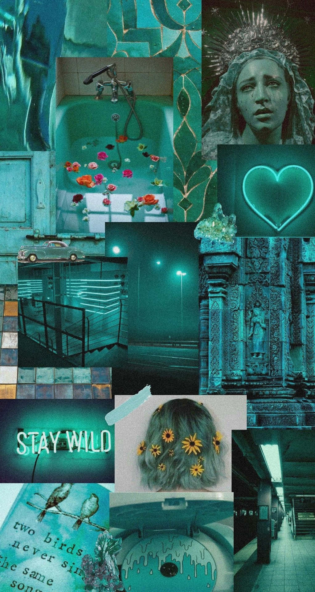 A Beautiful Turquoise Aesthetic Eye Looking Up Towards The Stars. Background