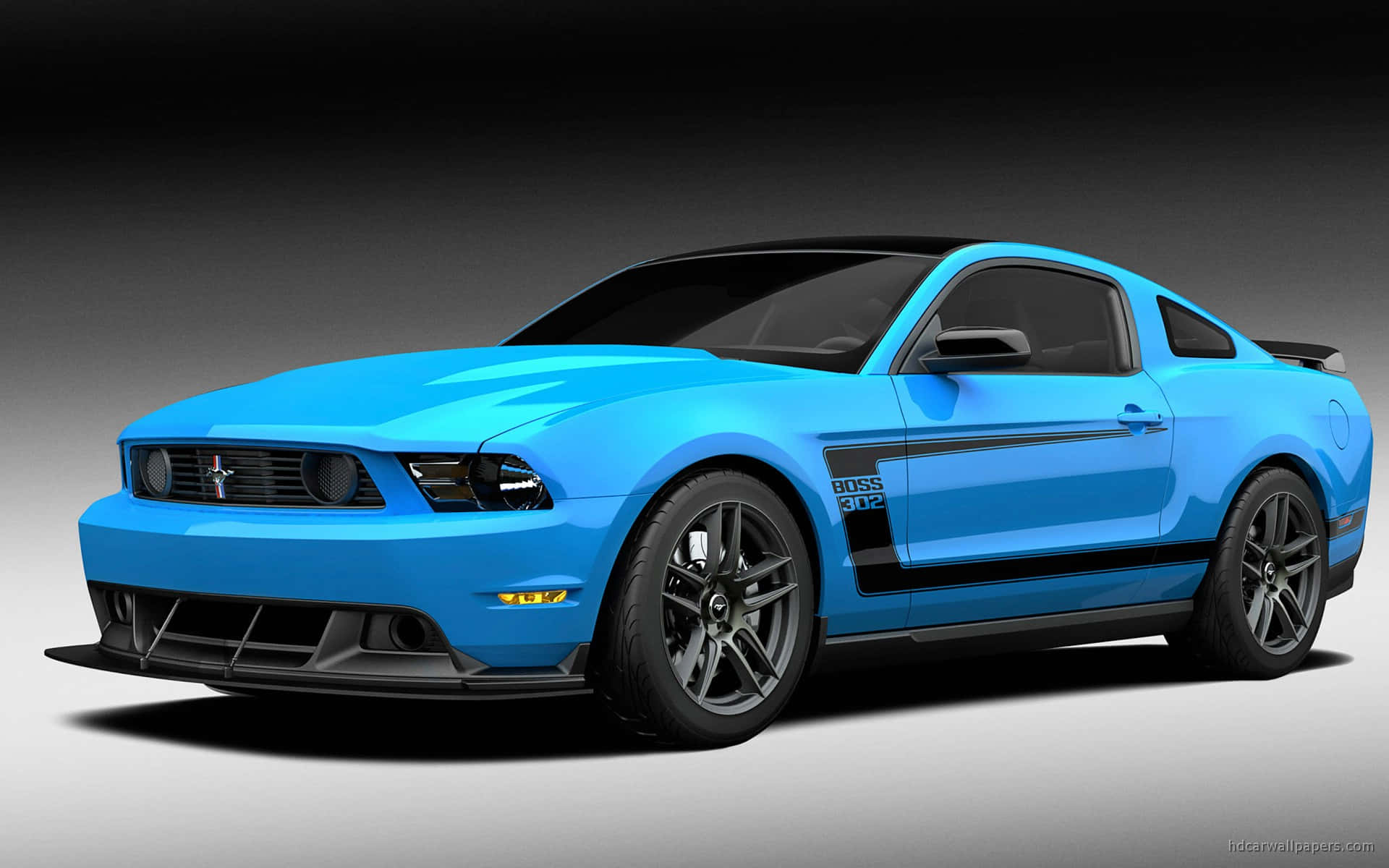 A Blue Mustang Is Shown In An Image