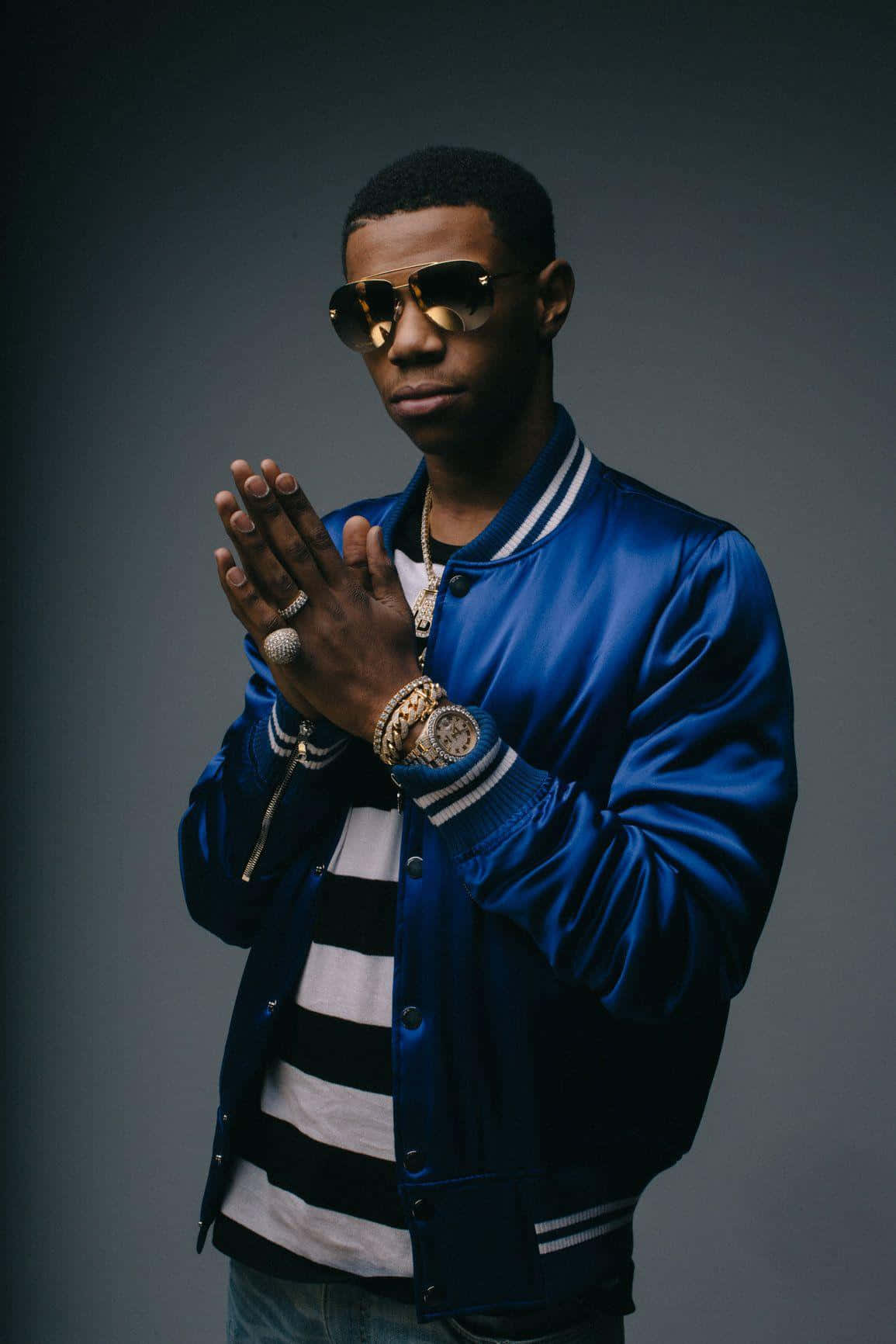 “a Boogie Wit Da Hoodie Performing On Stage” Background