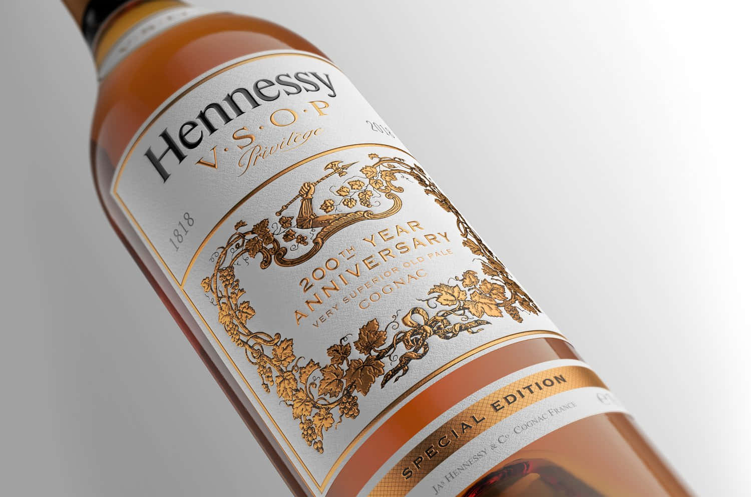 A Bottle Of Hemessy Vso Background