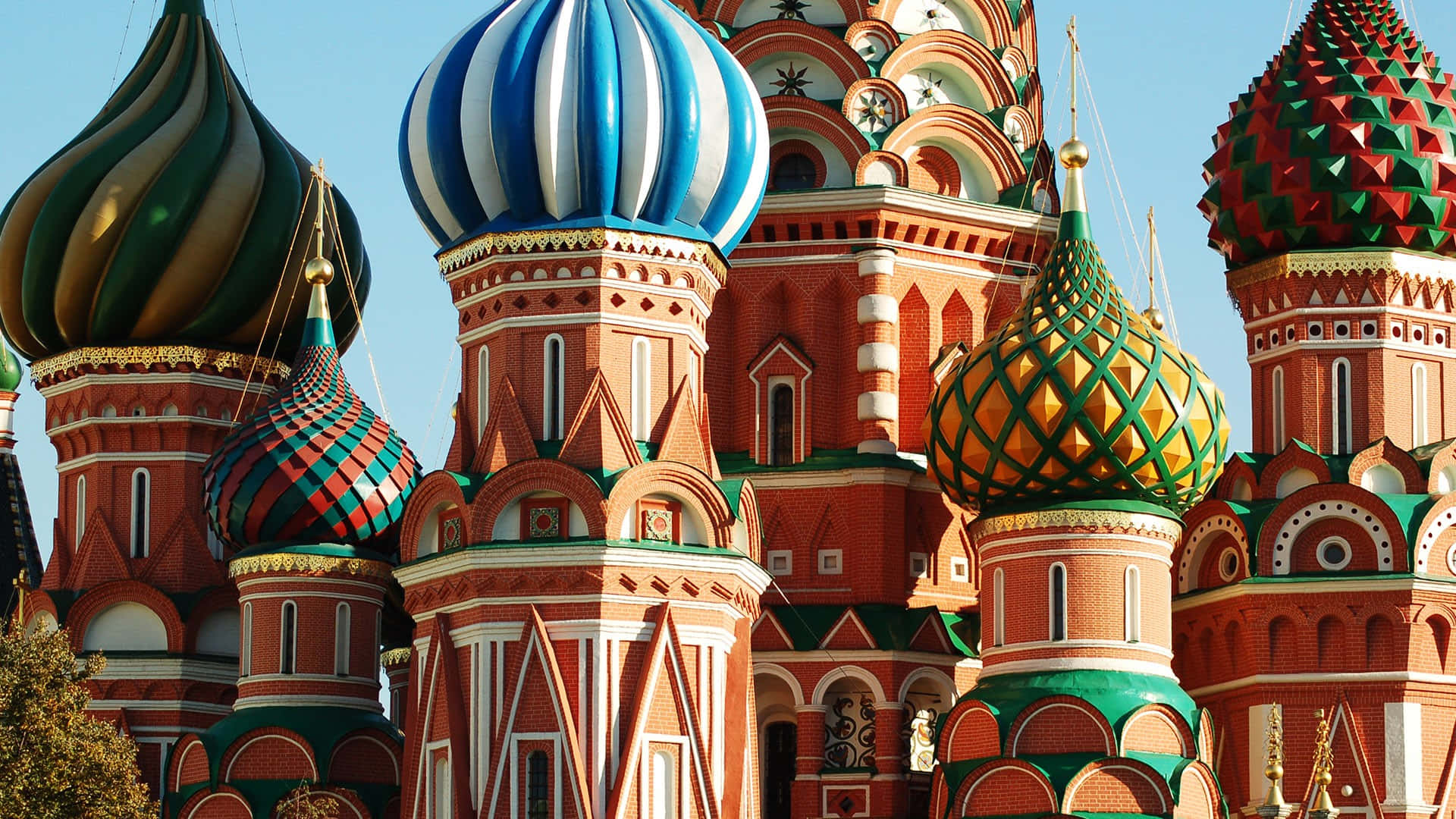A Breathtaking View Of Saint Basils Cathedral Background