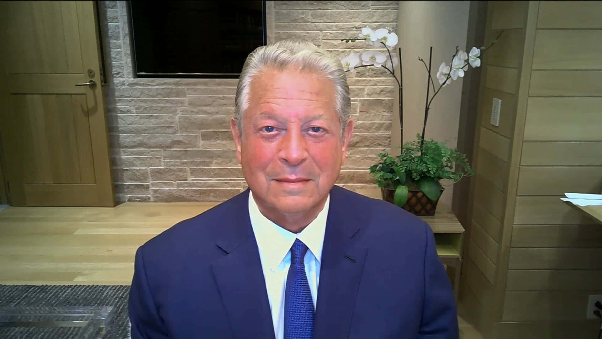 A Candid Headshot Of Al Gore Background