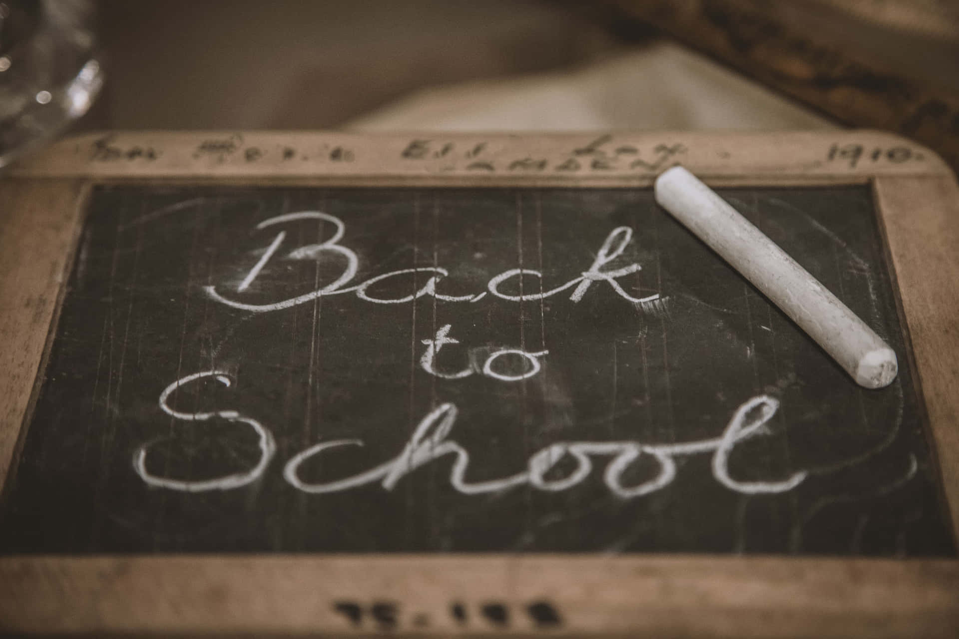 A Chalkboard With The Word Back To School Written On It
