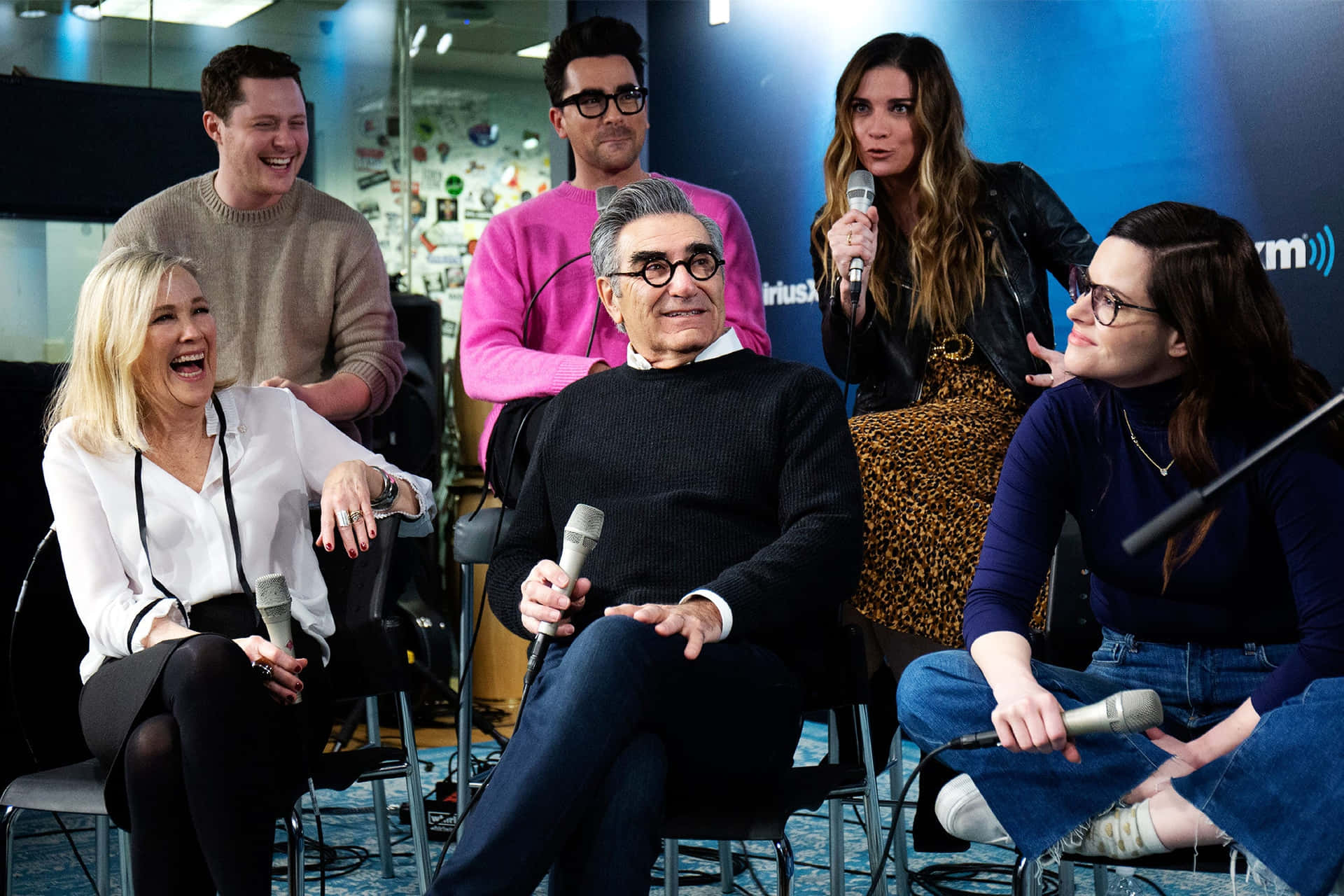 A Charismatic Portrait Of Eugene Levy Background