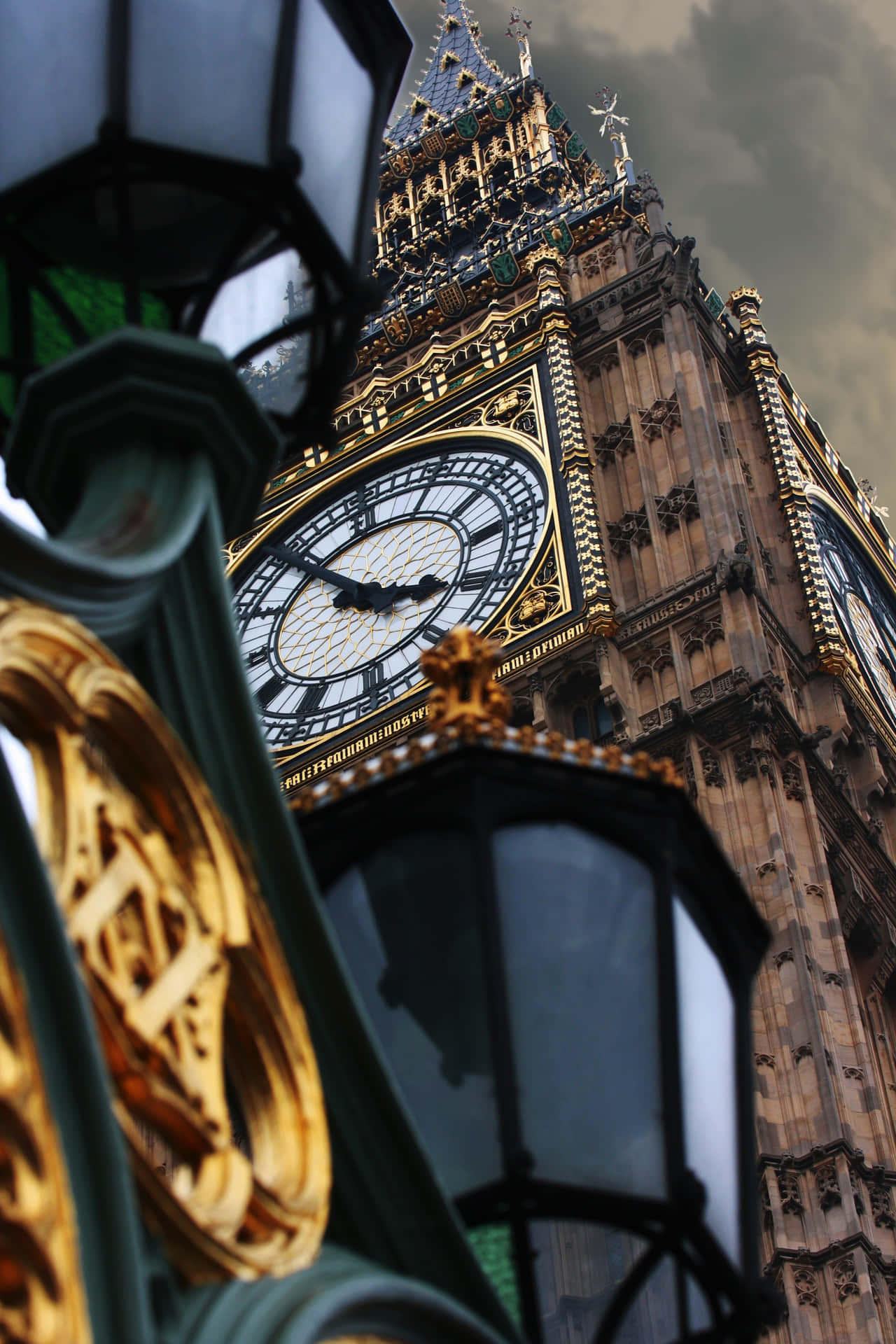 A Clock Tower With A Clock On It Background