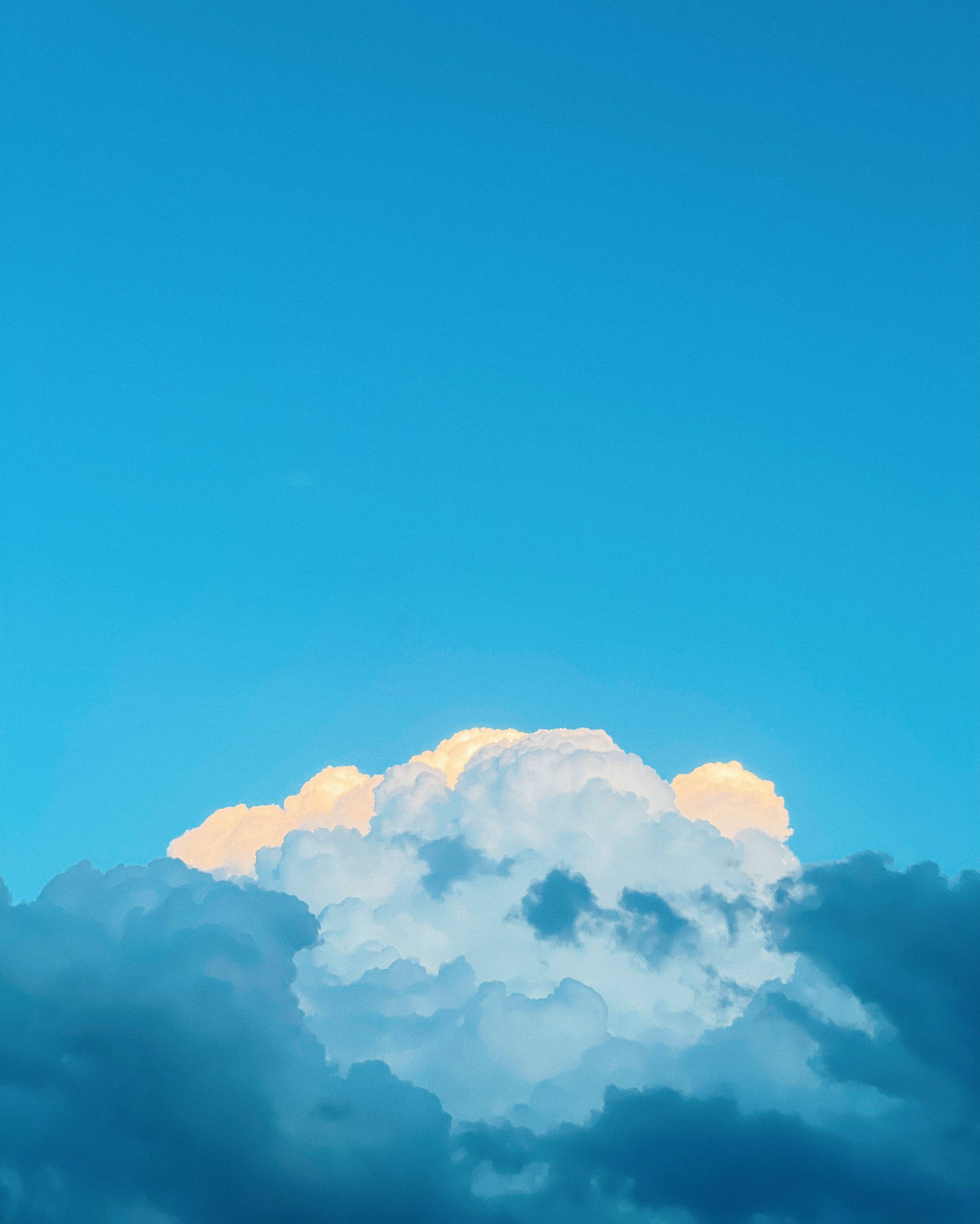 A Cloud In The Sky Background