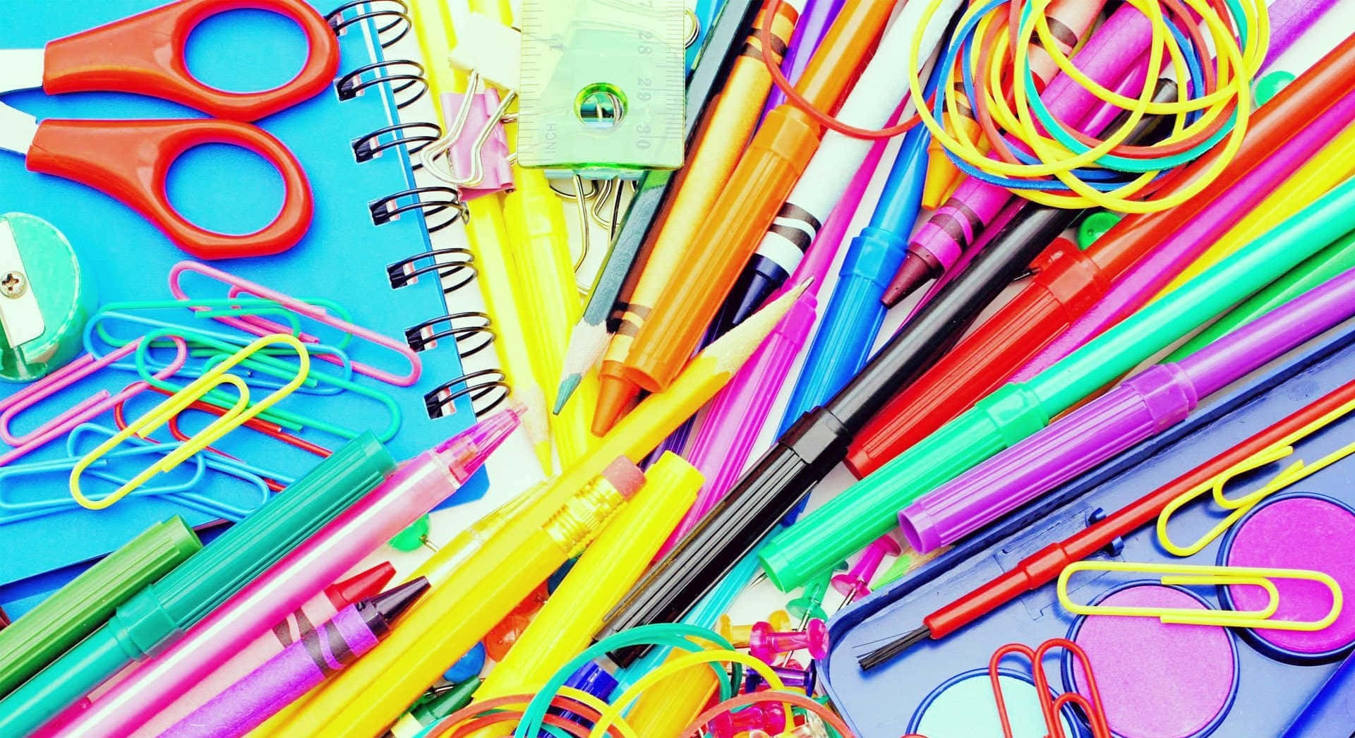 A Cool School Building Ready For Happy Students Background