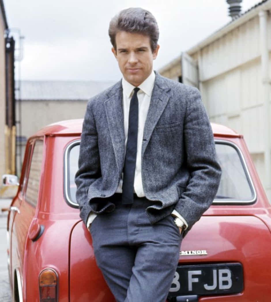 A Distinguished Look - Warren Beatty Background