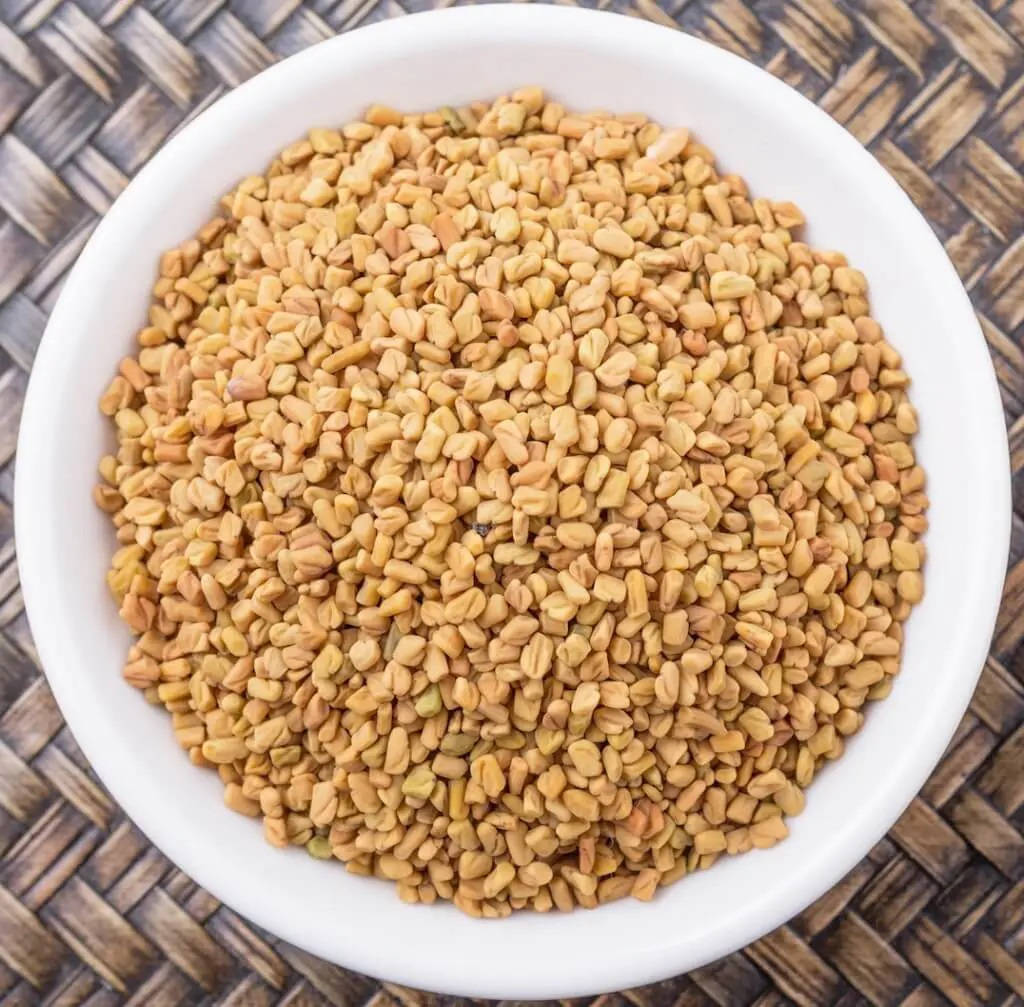 A Fresh Bowl Of Fenugreek Seeds Background