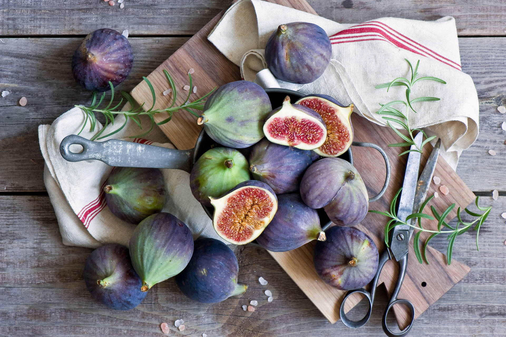 A Fresh Flat Lay Of Figs In A Rustic Pot