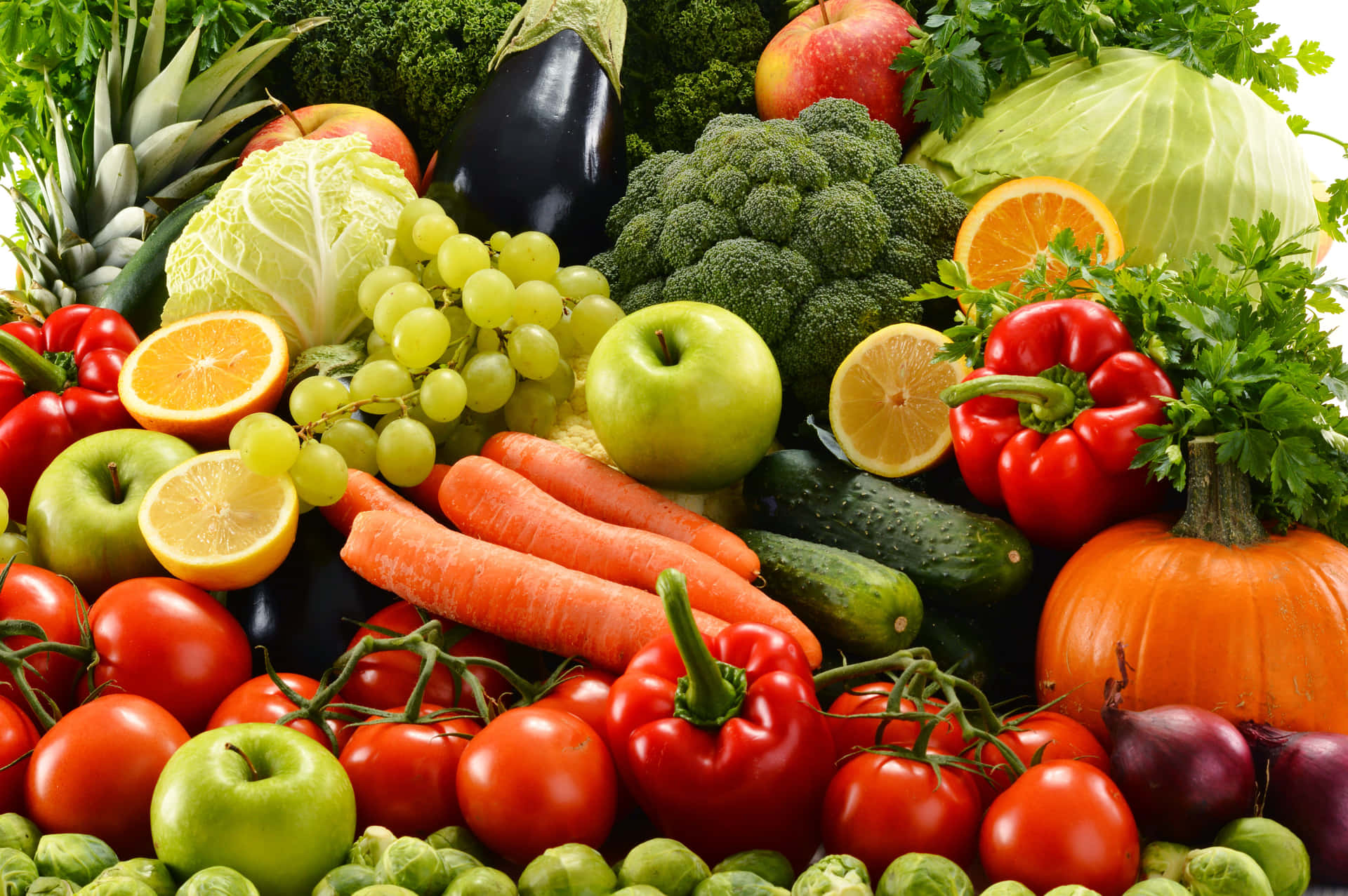 A Healthy Harvest: Vibrant Fruits And Vegetables Background