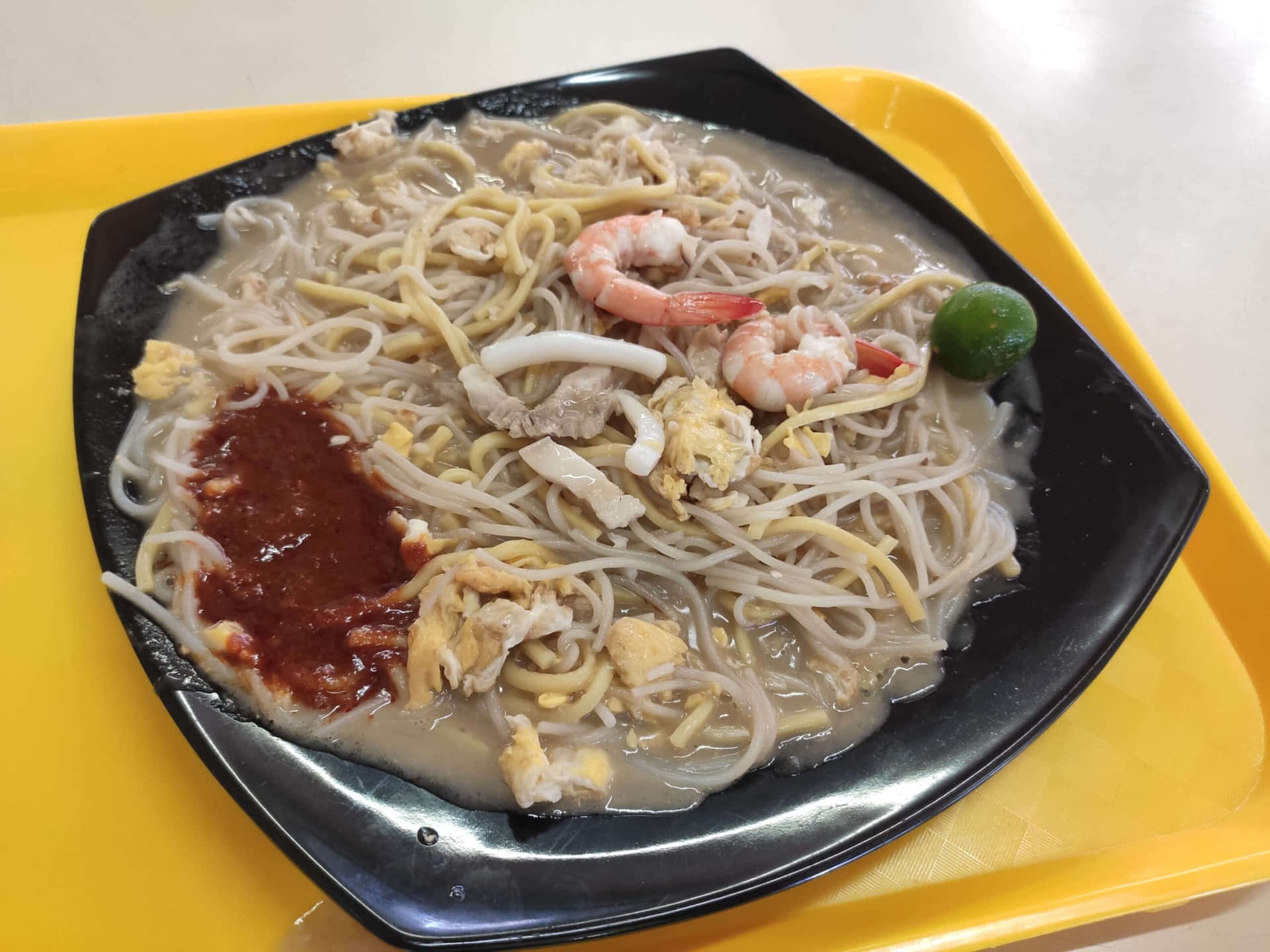 A Hearty Serving Of Flavorful Hokkien Mee. Background